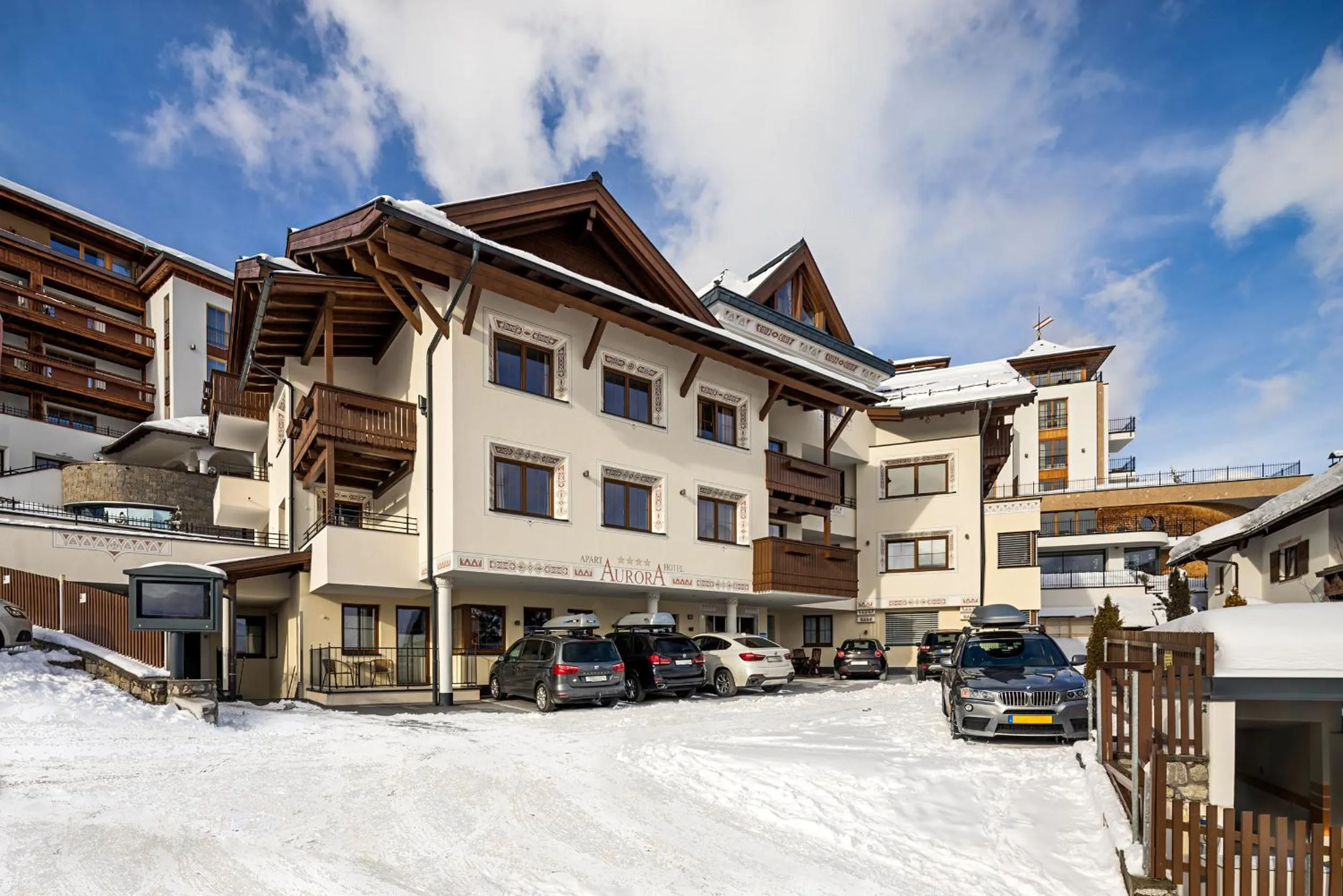 Property building in Apart-Hotel Aurora Fiss