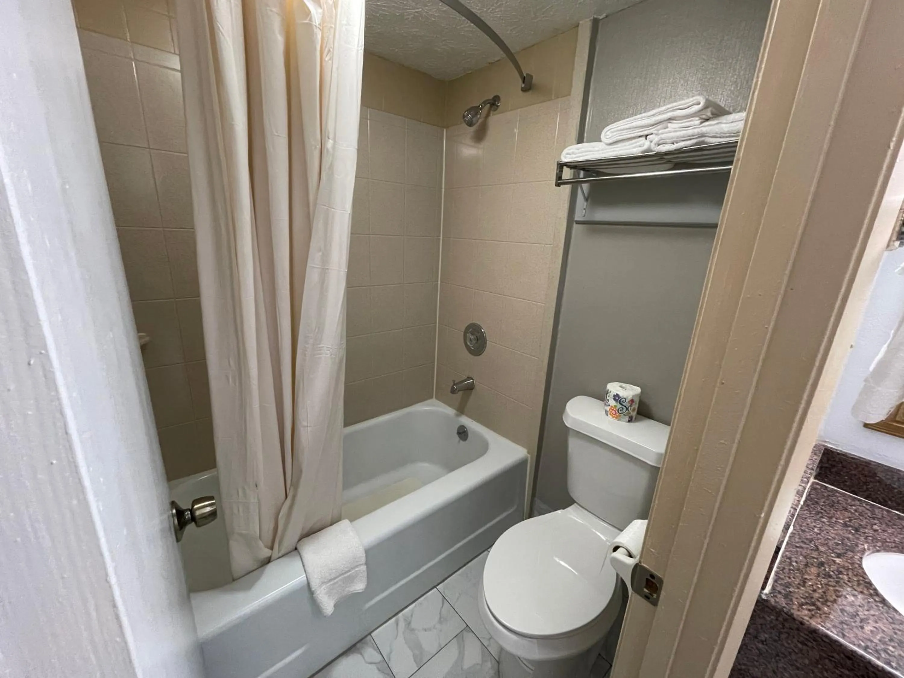 Bathroom in FairBridge Inn & Suites