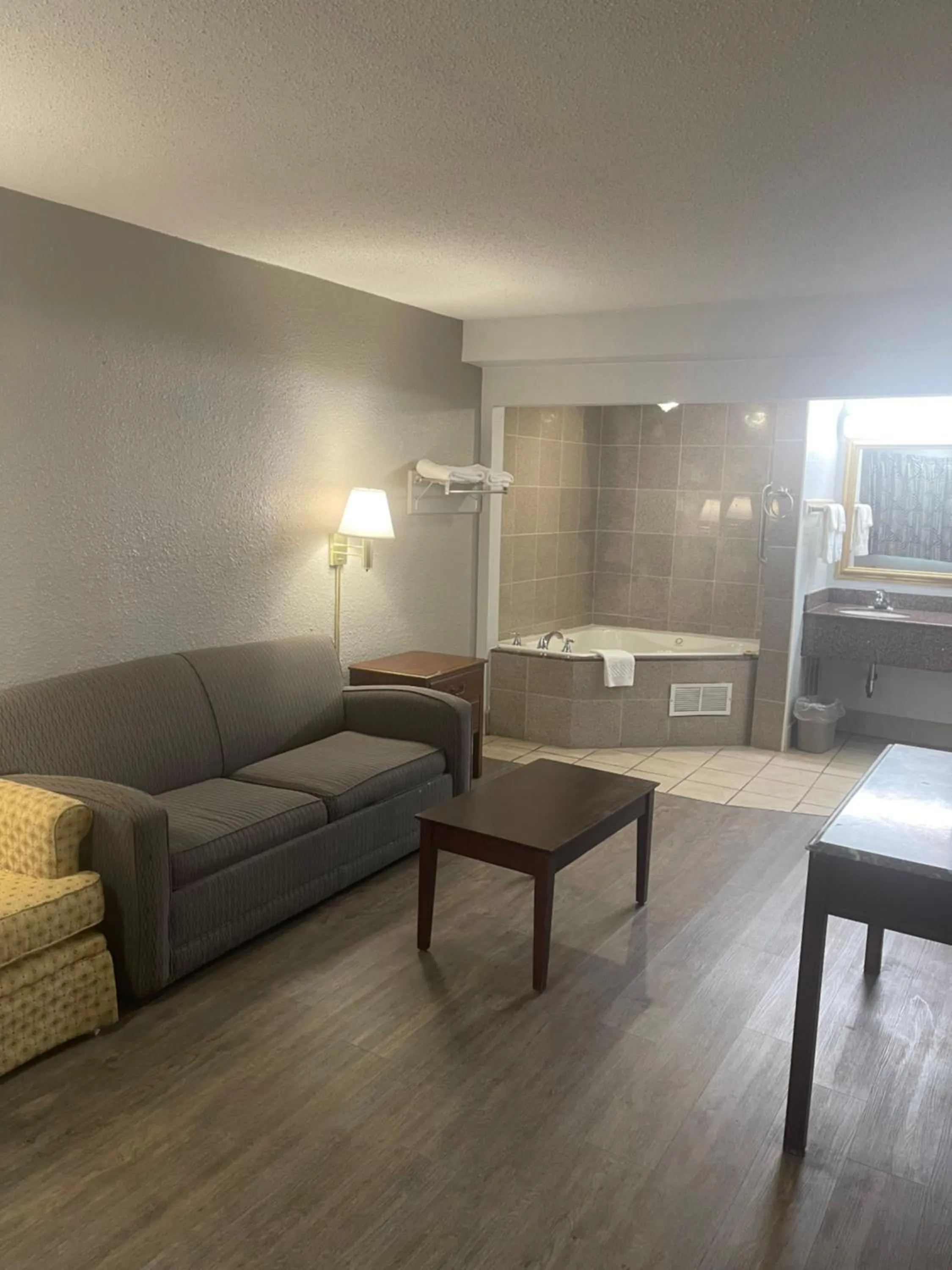 Living room in FairBridge Inn & Suites