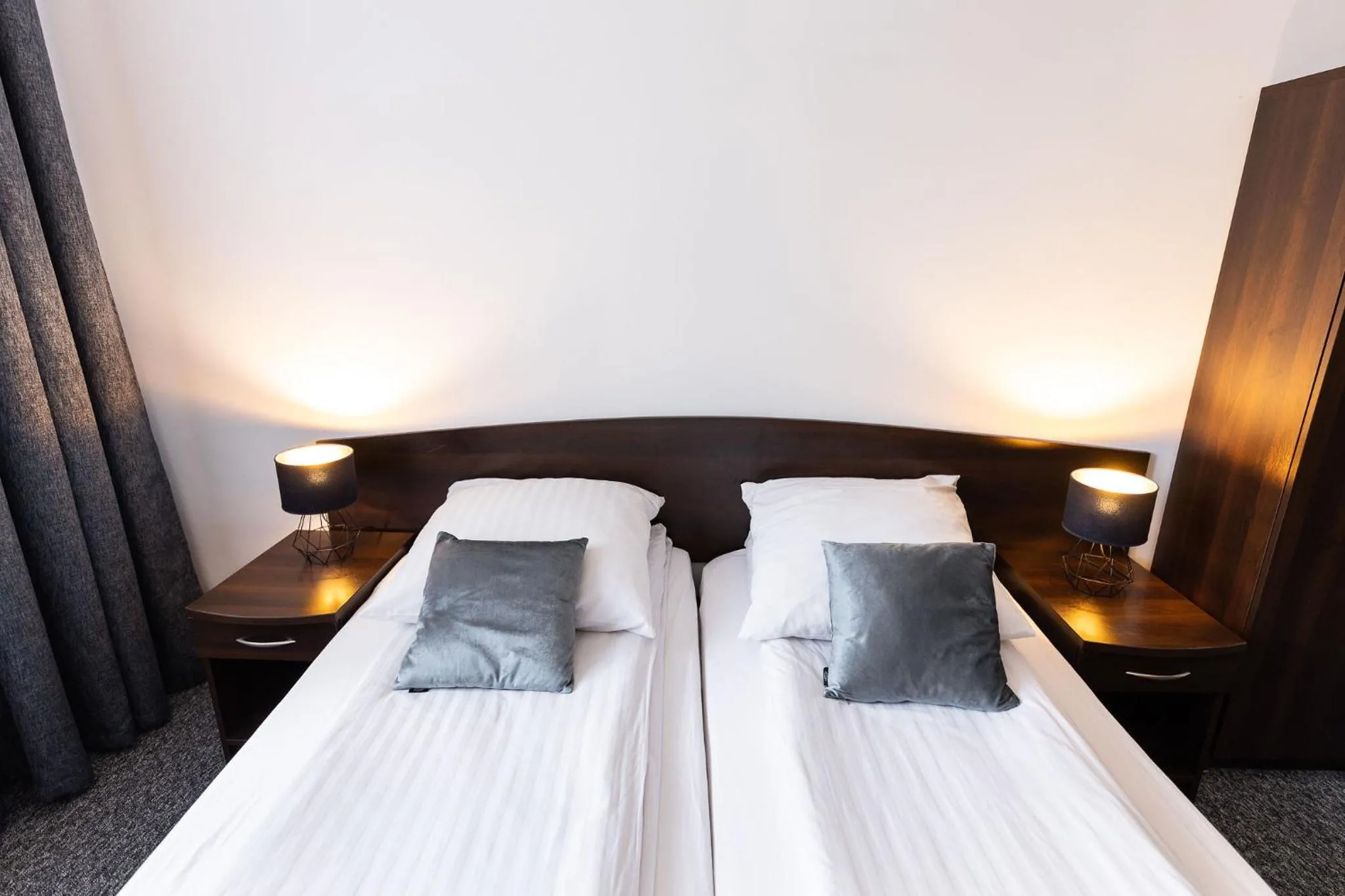 Bed in Hotel i Restauracja Nad Jeziorem