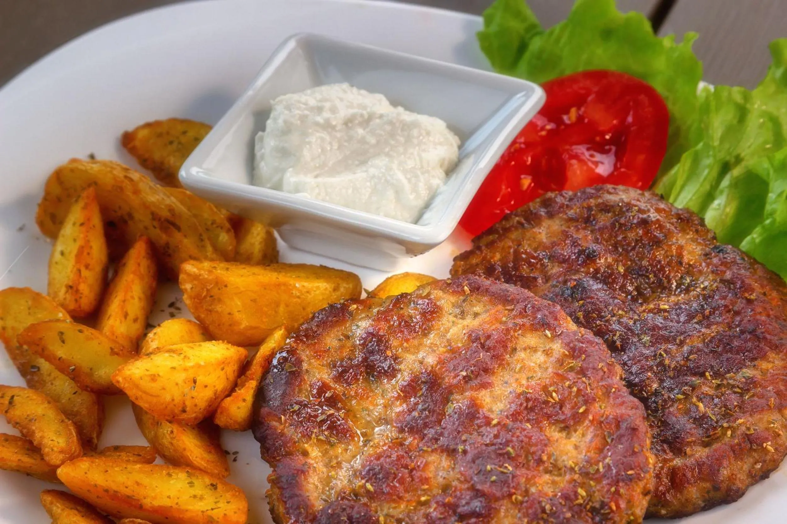 Food in Kapsohora Inn