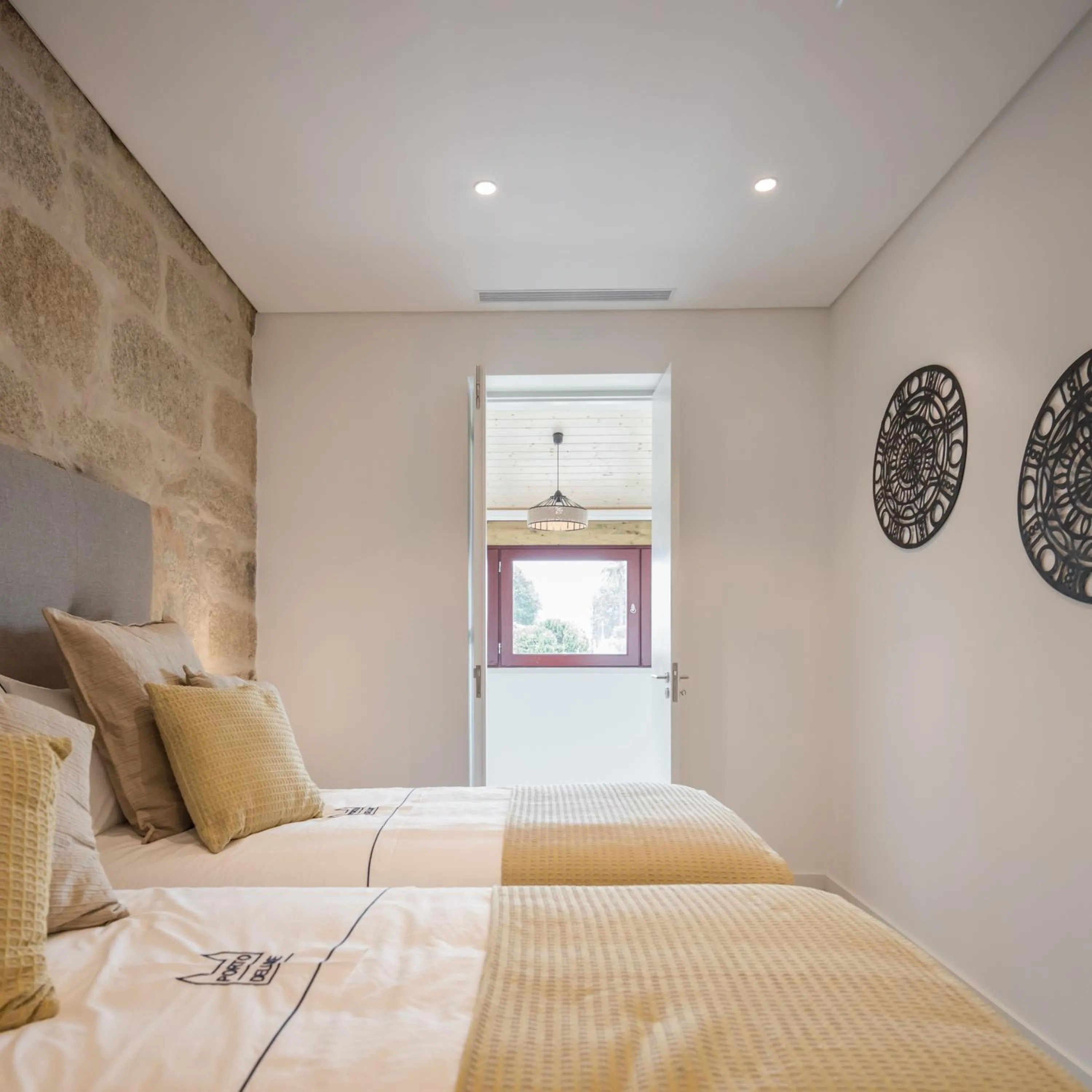 Bedroom, Bed in Porto Deluxe Suites