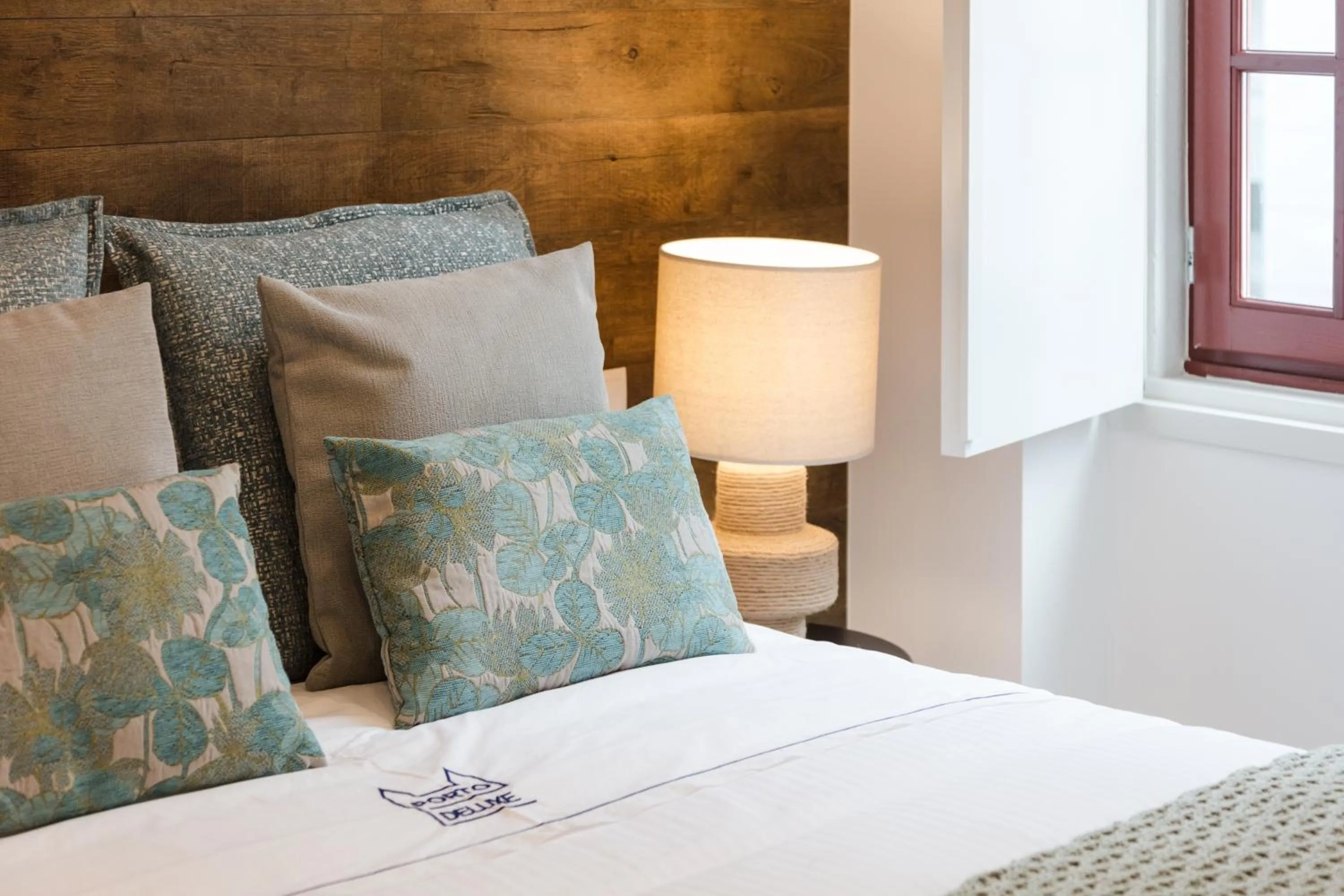 Bedroom, Bed in Porto Deluxe Suites