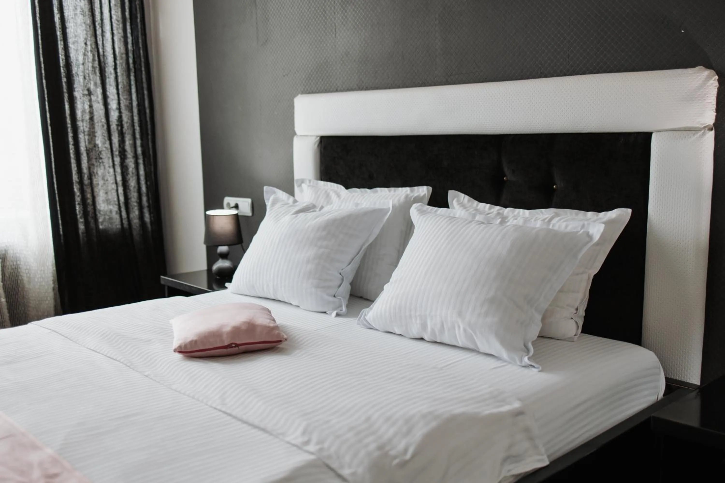 Photo of the whole room in Hotel Neptun