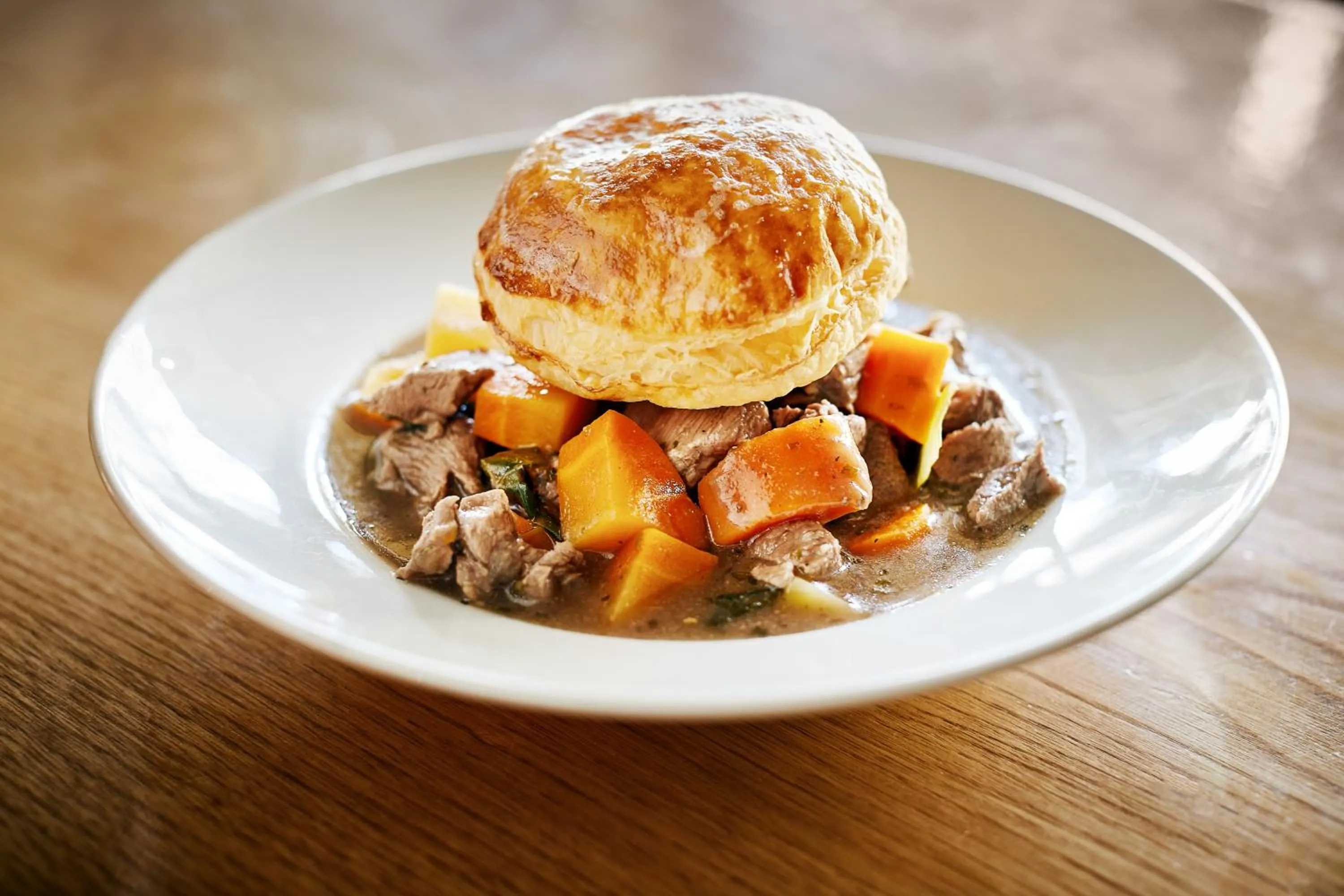 Food and drinks in Arlington Hotel O'Connell Bridge