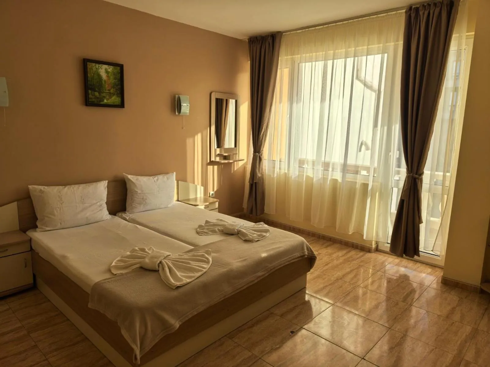 Bedroom, Bed in Family Hotel Alfa Vita