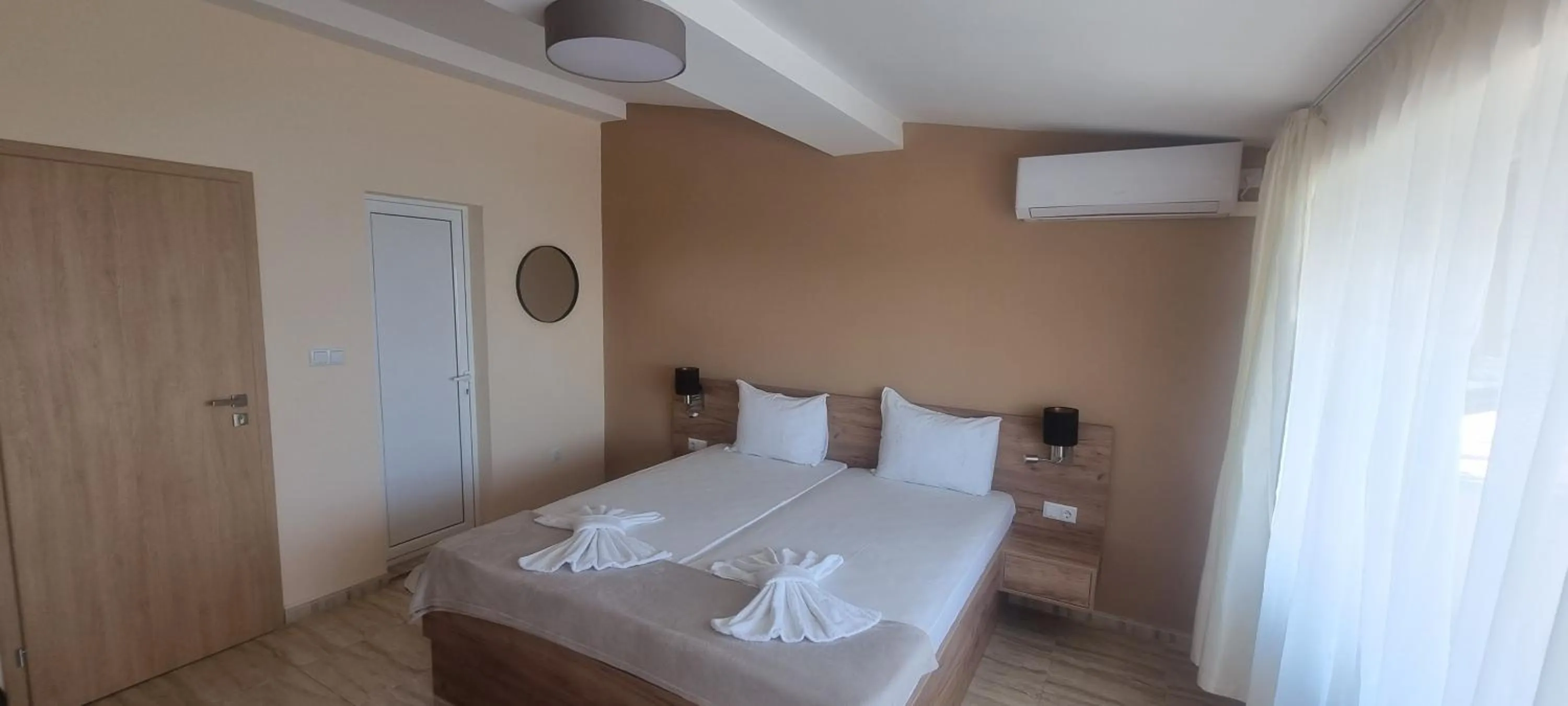 Bedroom, Bed in Family Hotel Alfa Vita