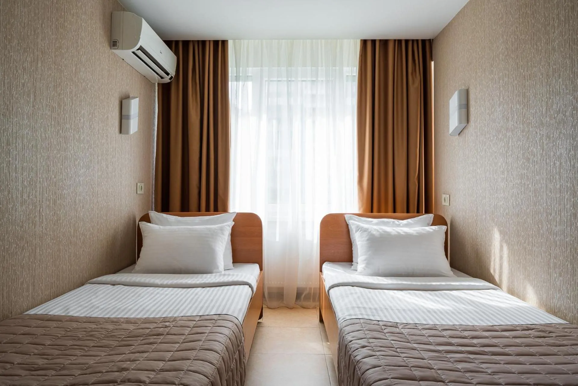 Bed in OK Odessa