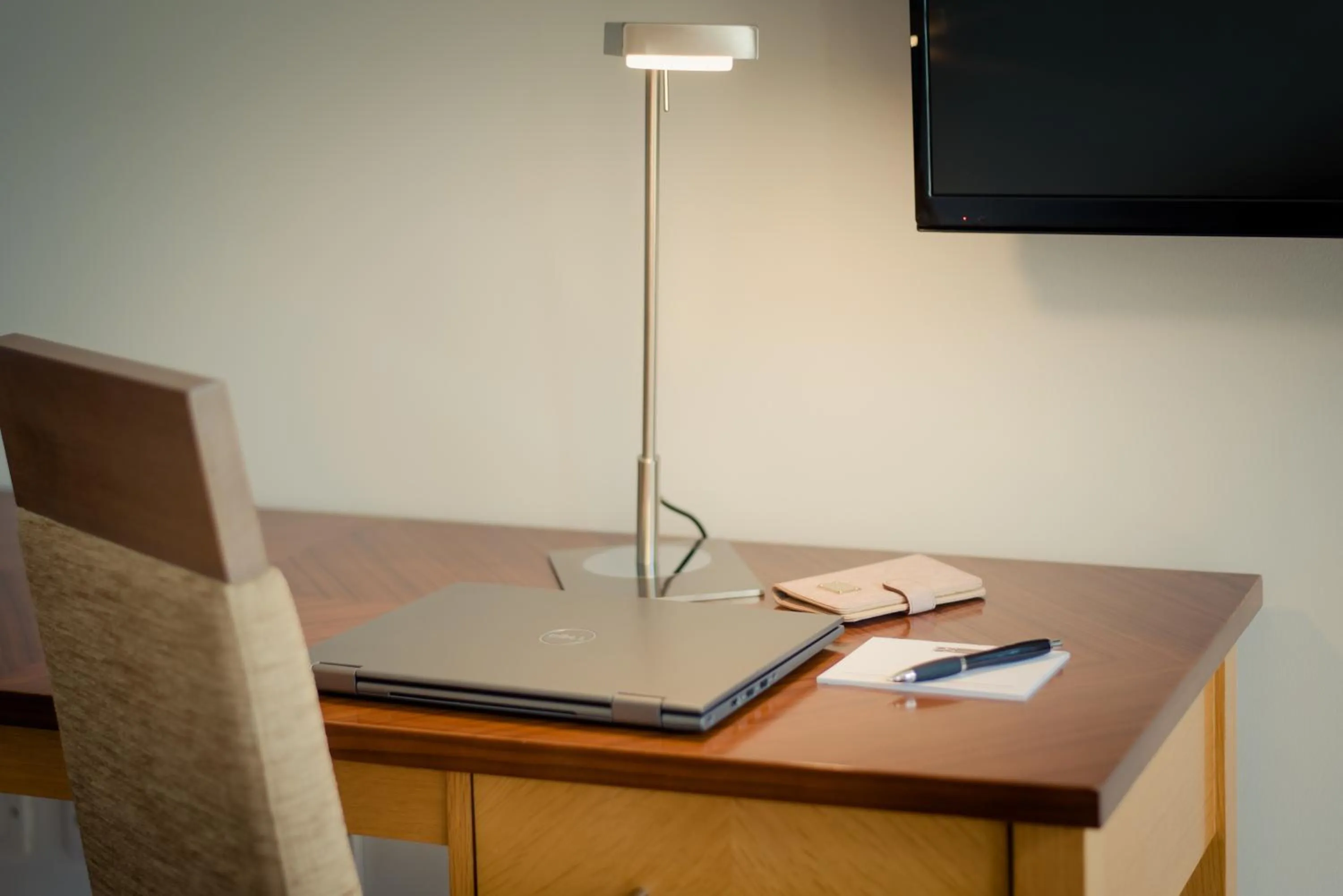 PREMIER SUITES Dublin, Sandyford