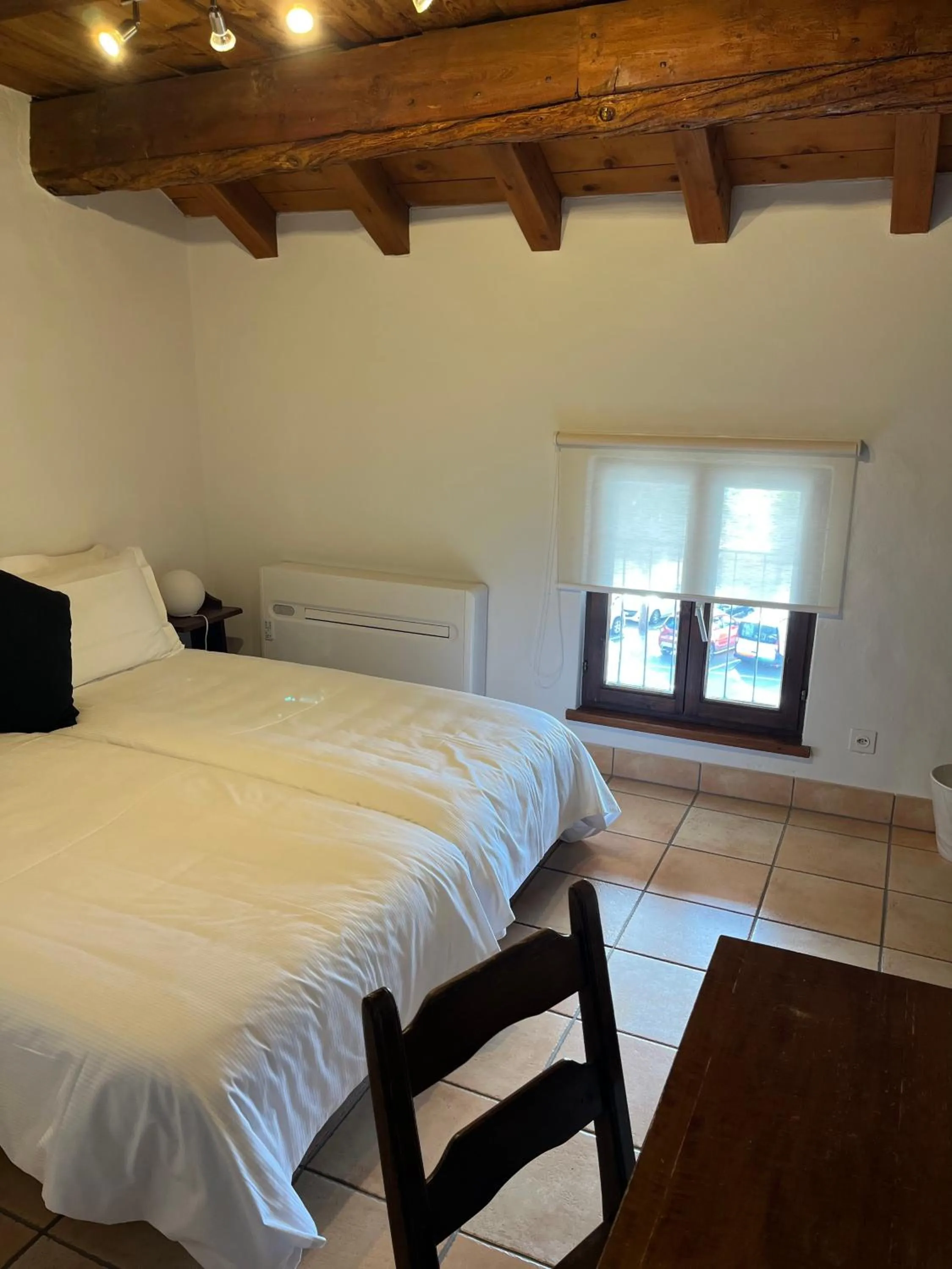 Photo of the whole room, Bed in Garni degli Angioli