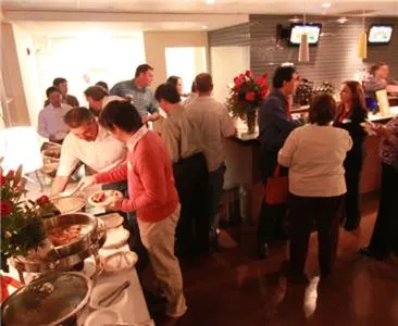 People, Restaurant/Places to Eat in Casulo Hotel