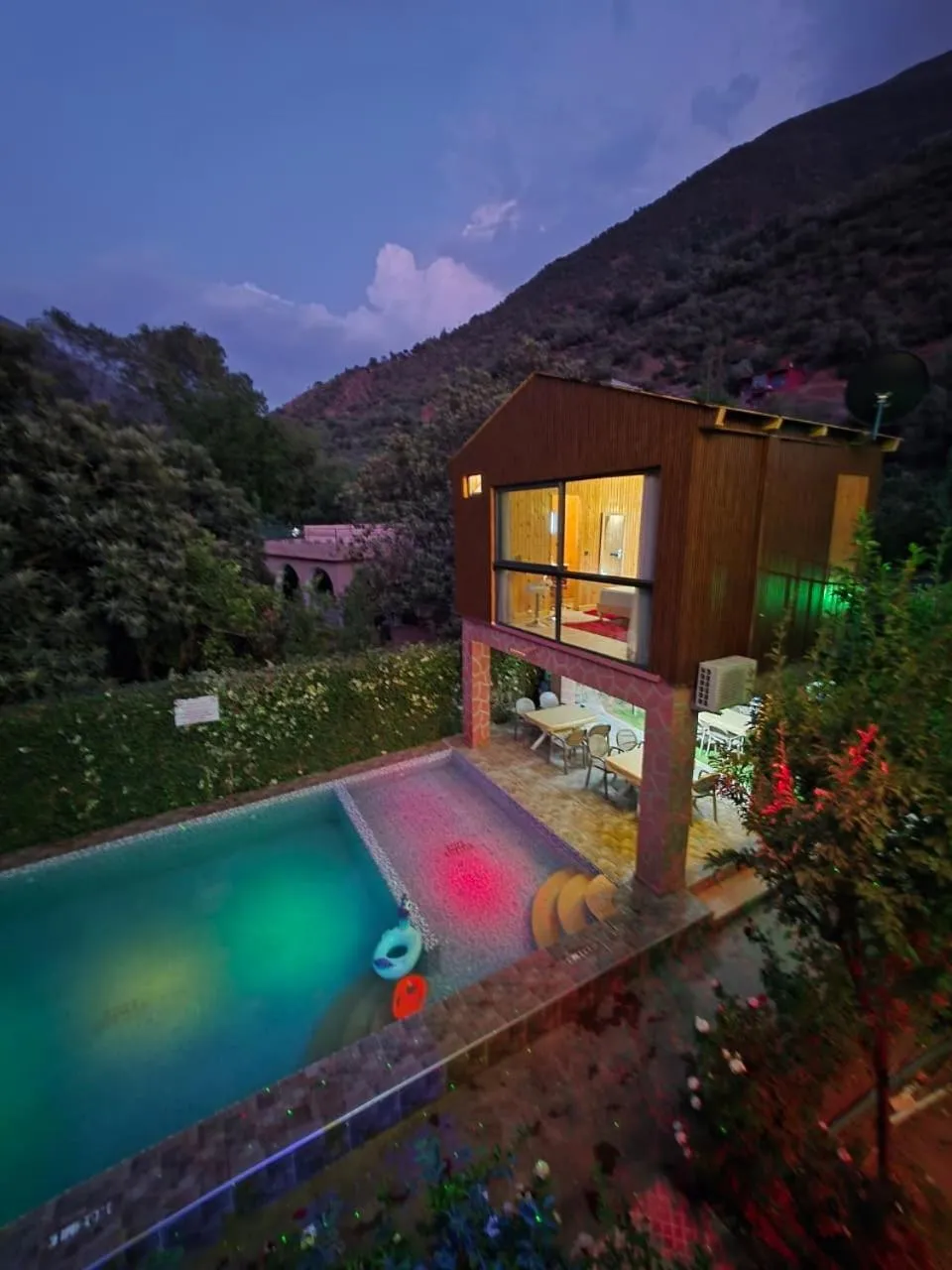 Property building in Top Ourika