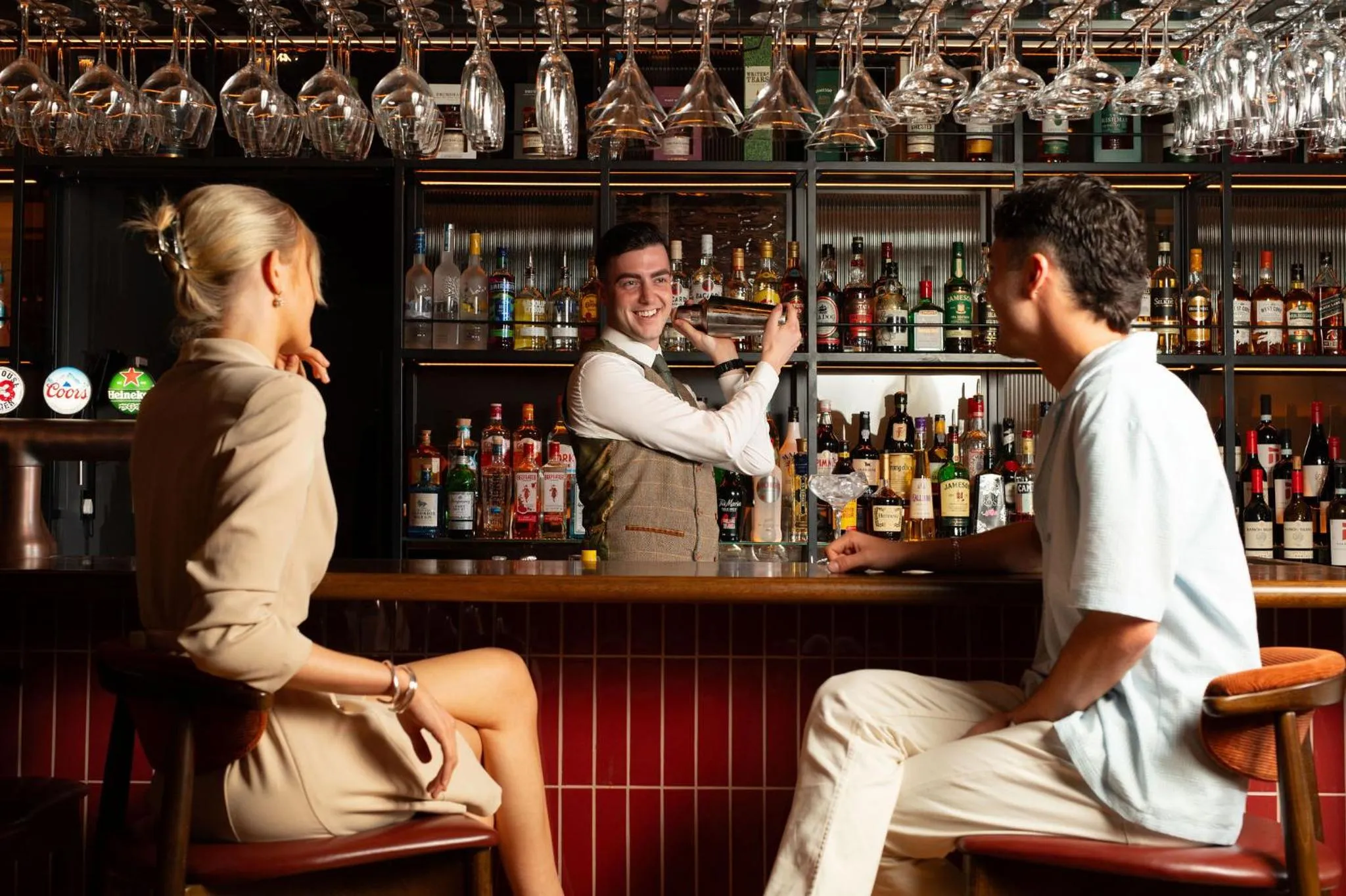 Lounge or bar in The Address Sligo