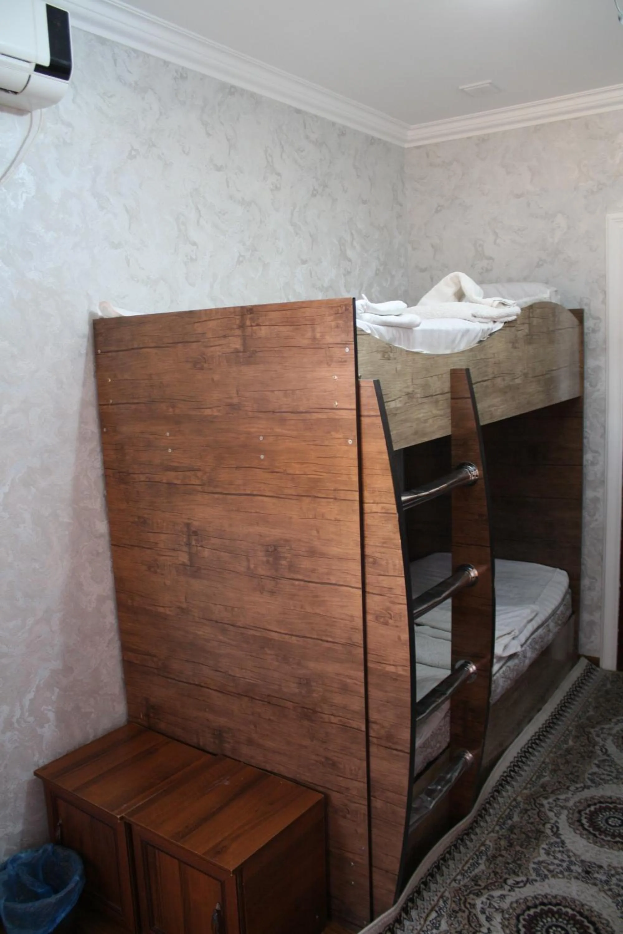 Bed in Tilyakori Hotel