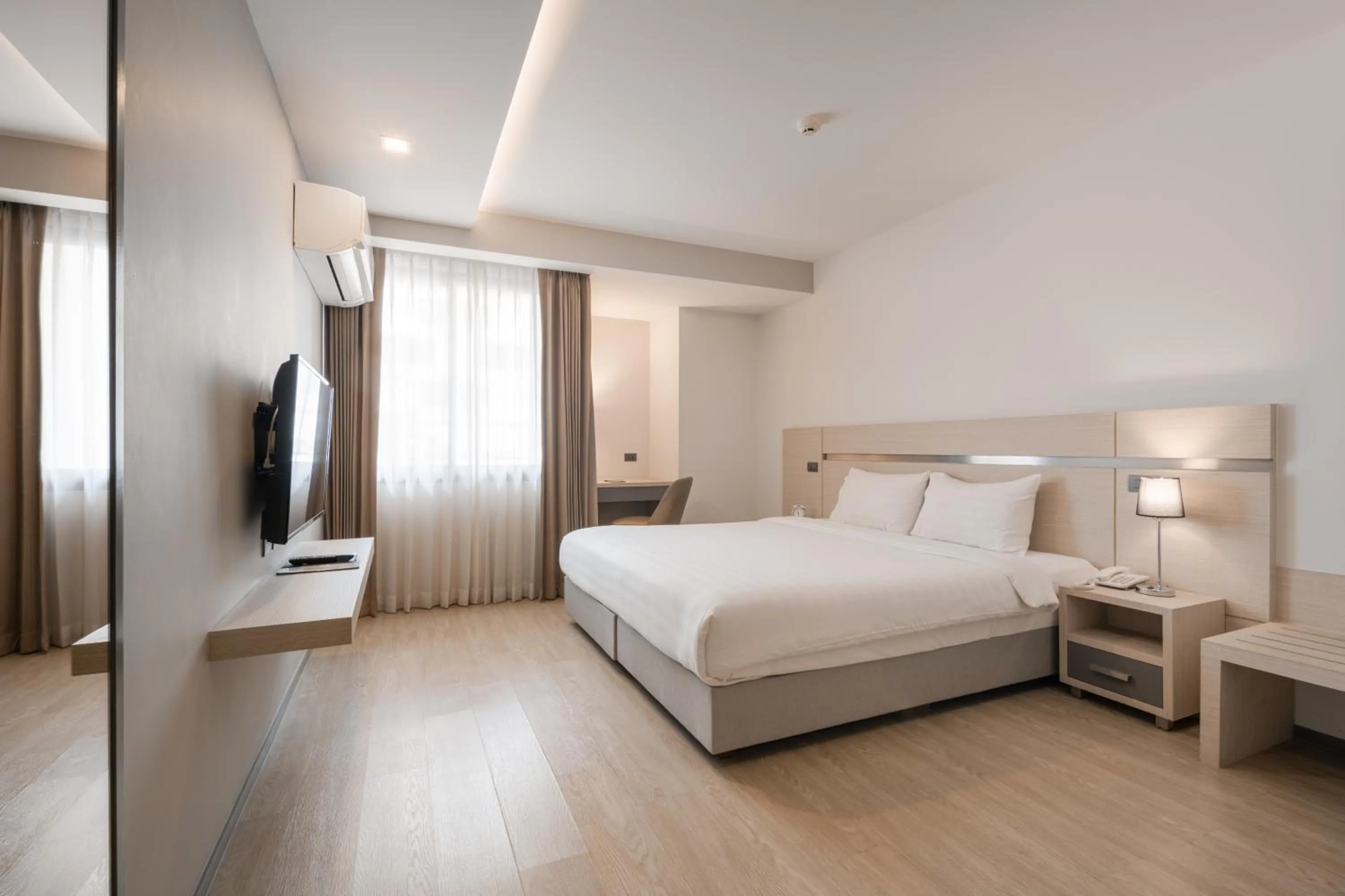 Bed in Samyan Serene Hotel