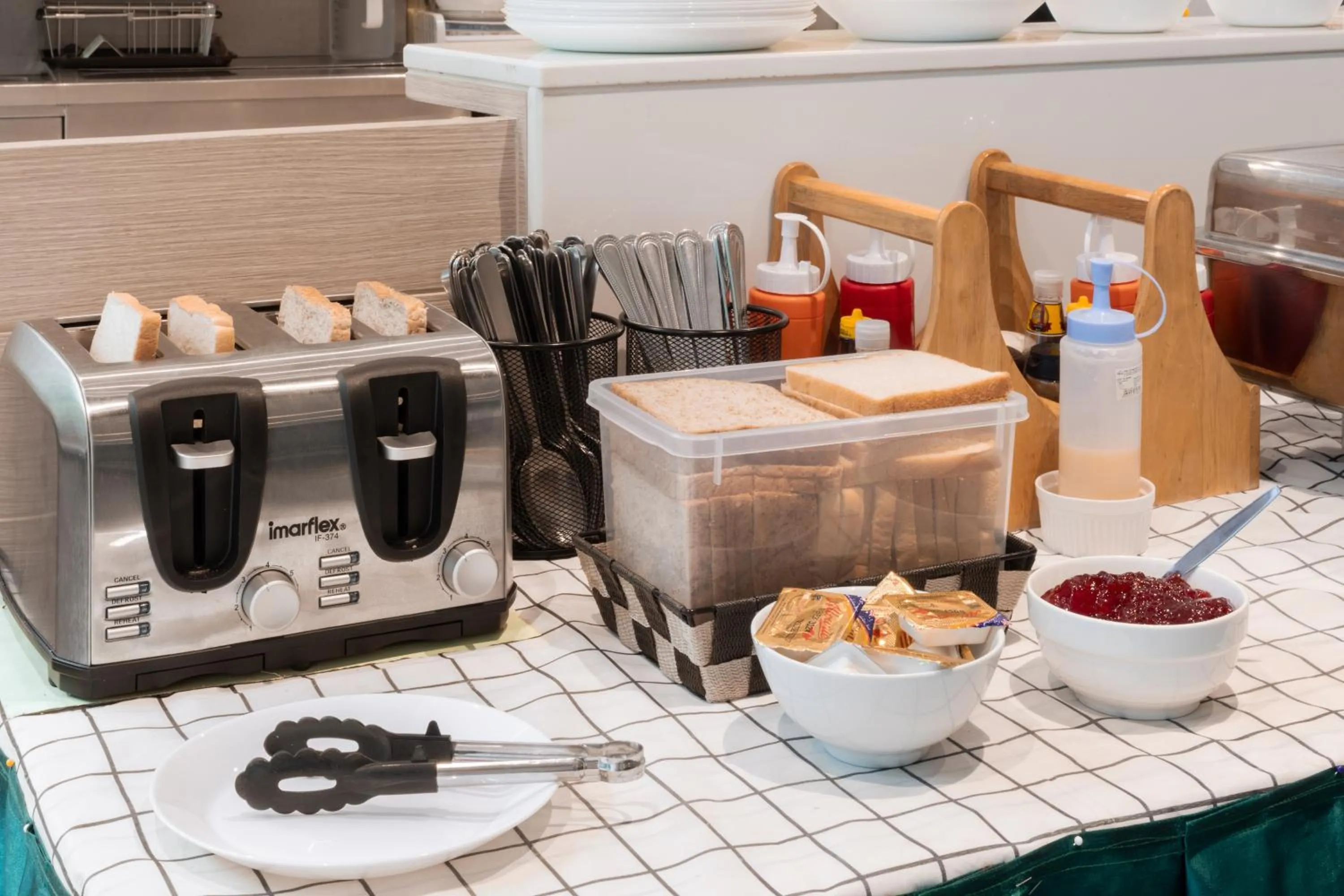 Food and drinks in Samyan Serene Hotel