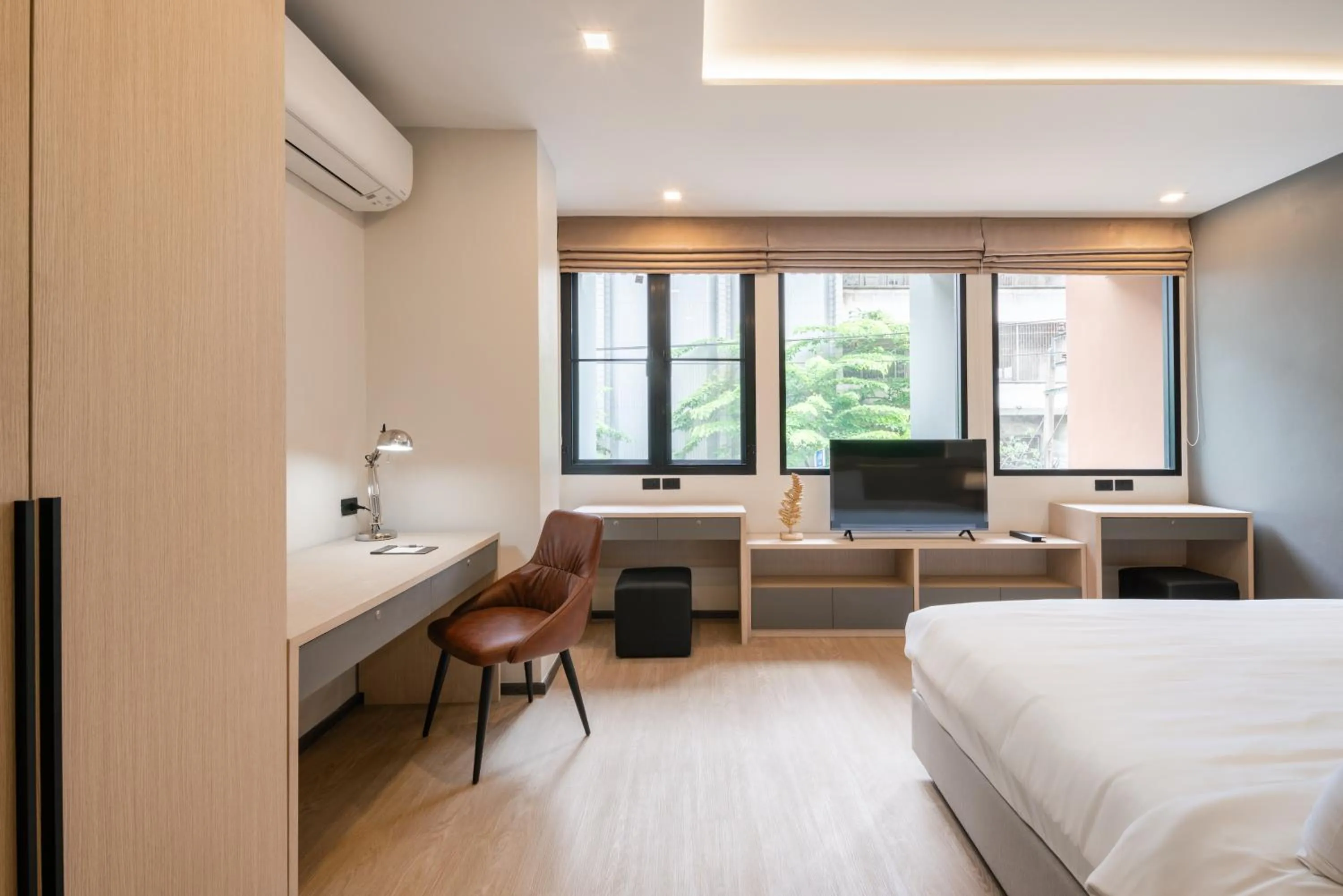 Bed in Samyan Serene Hotel