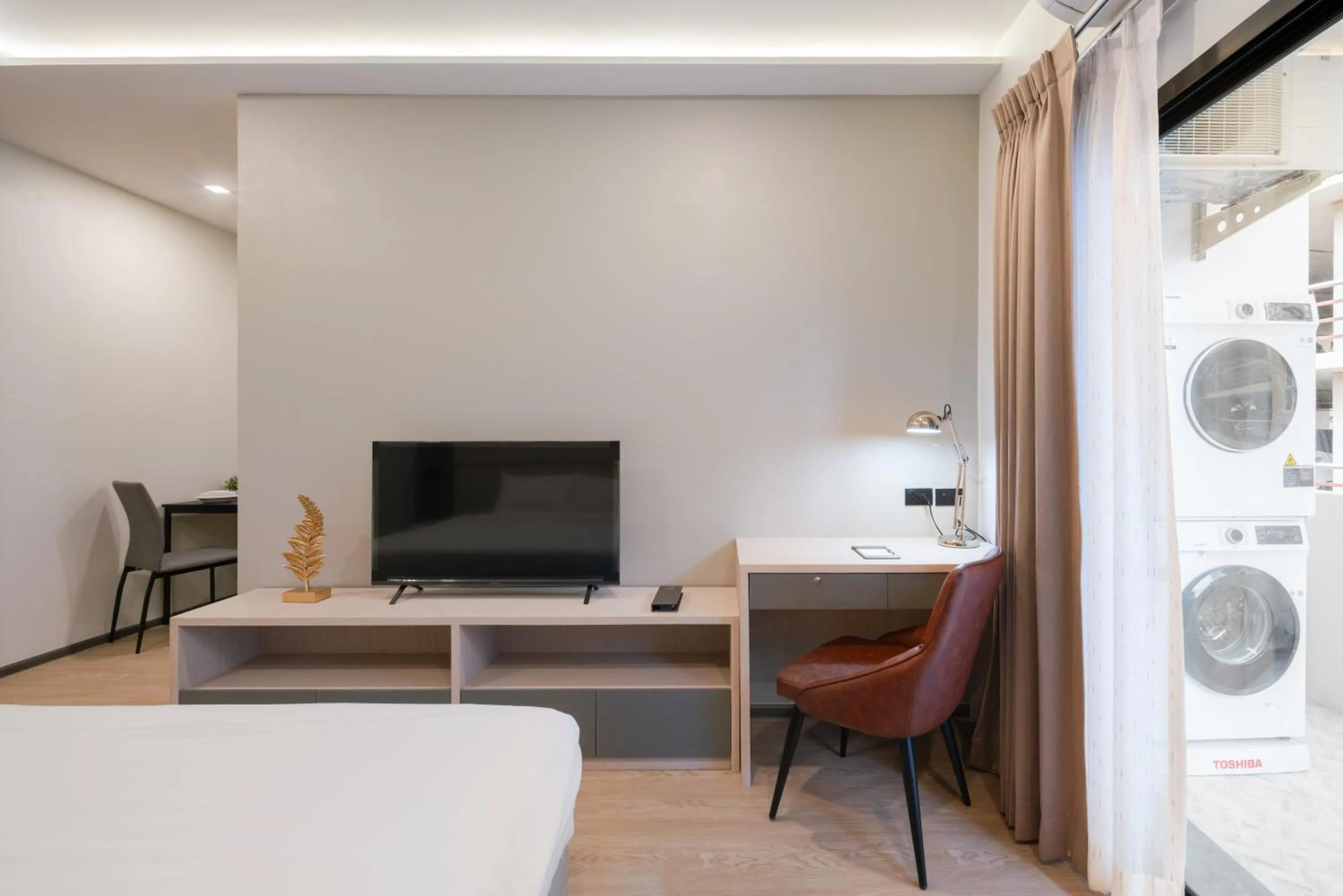 Bed in Samyan Serene Hotel