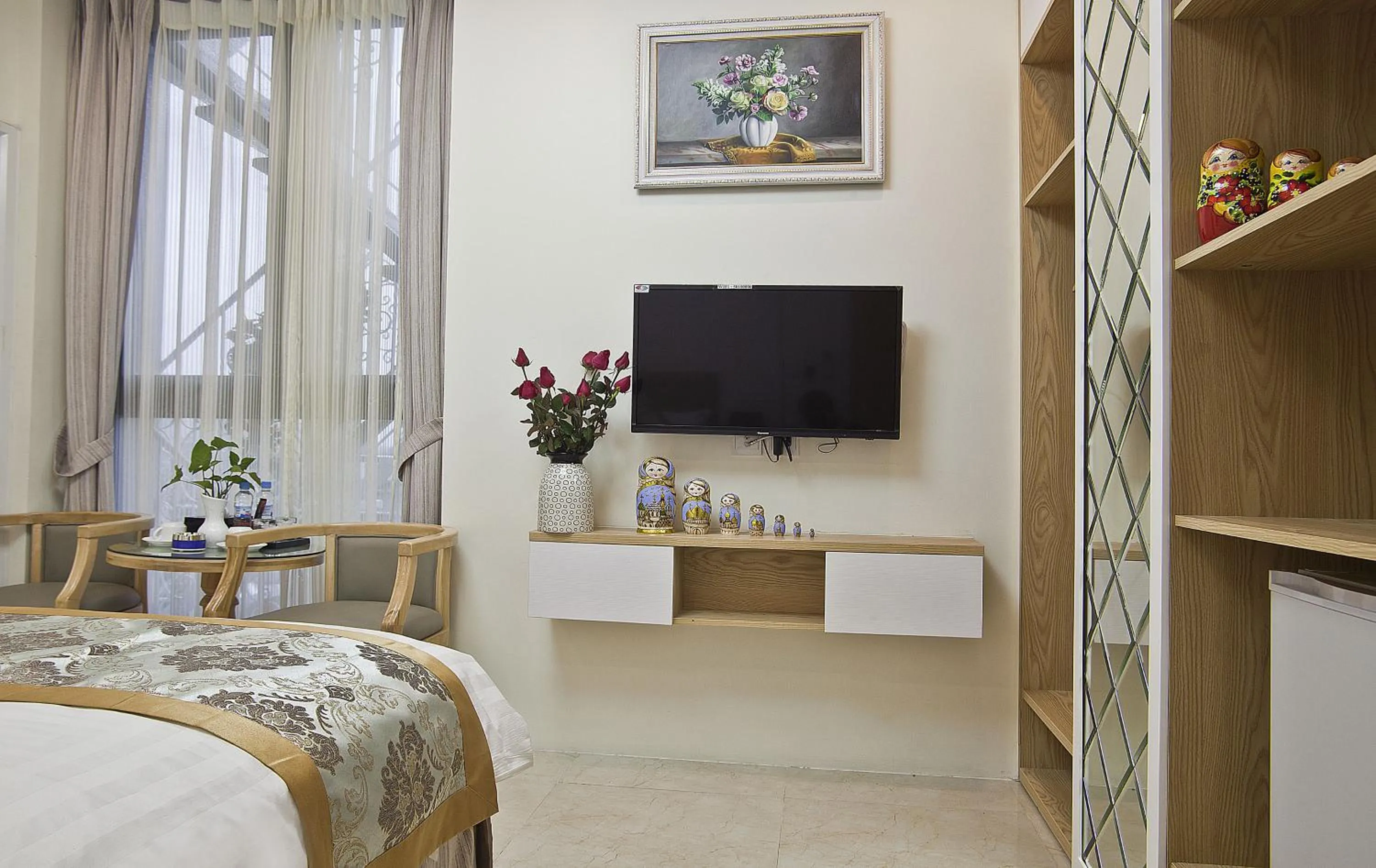 Photo of the whole room, Bed in DLmos Hanoi Hotel