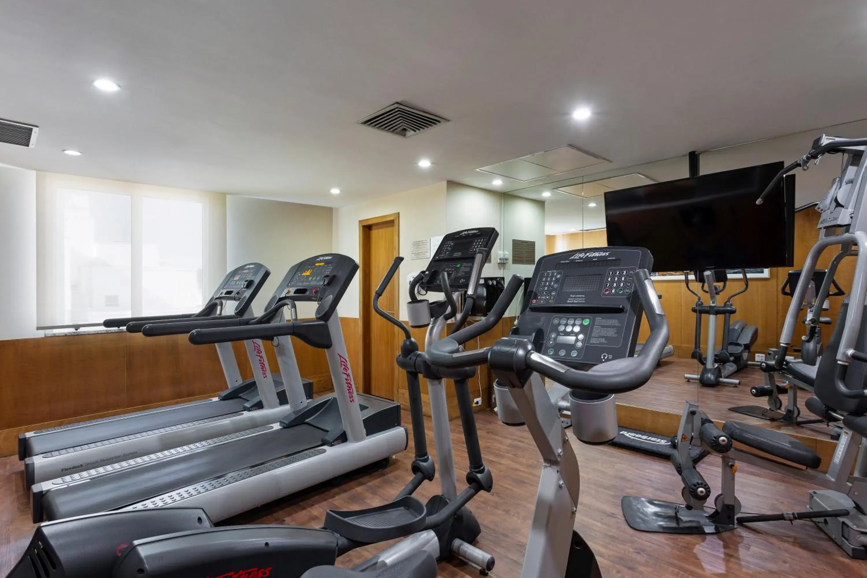 Fitness centre/facilities in Windsor Copa Hotel Fitness centre/facilities in Windsor Copa Hotel