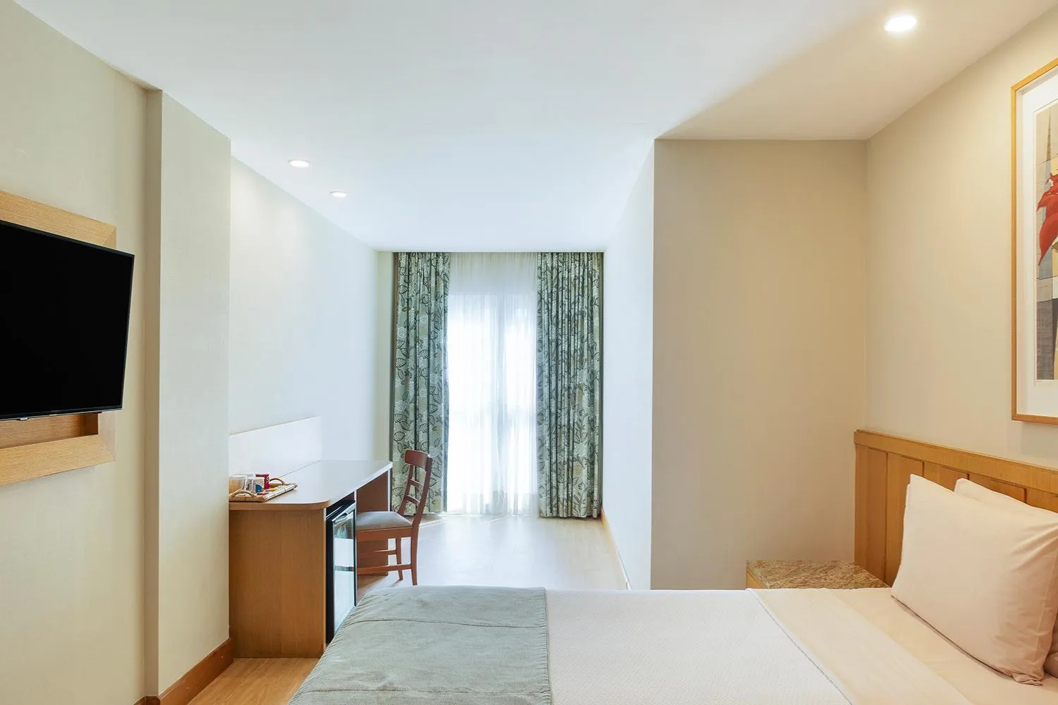 Bedroom, Bed in Windsor Copa Hotel