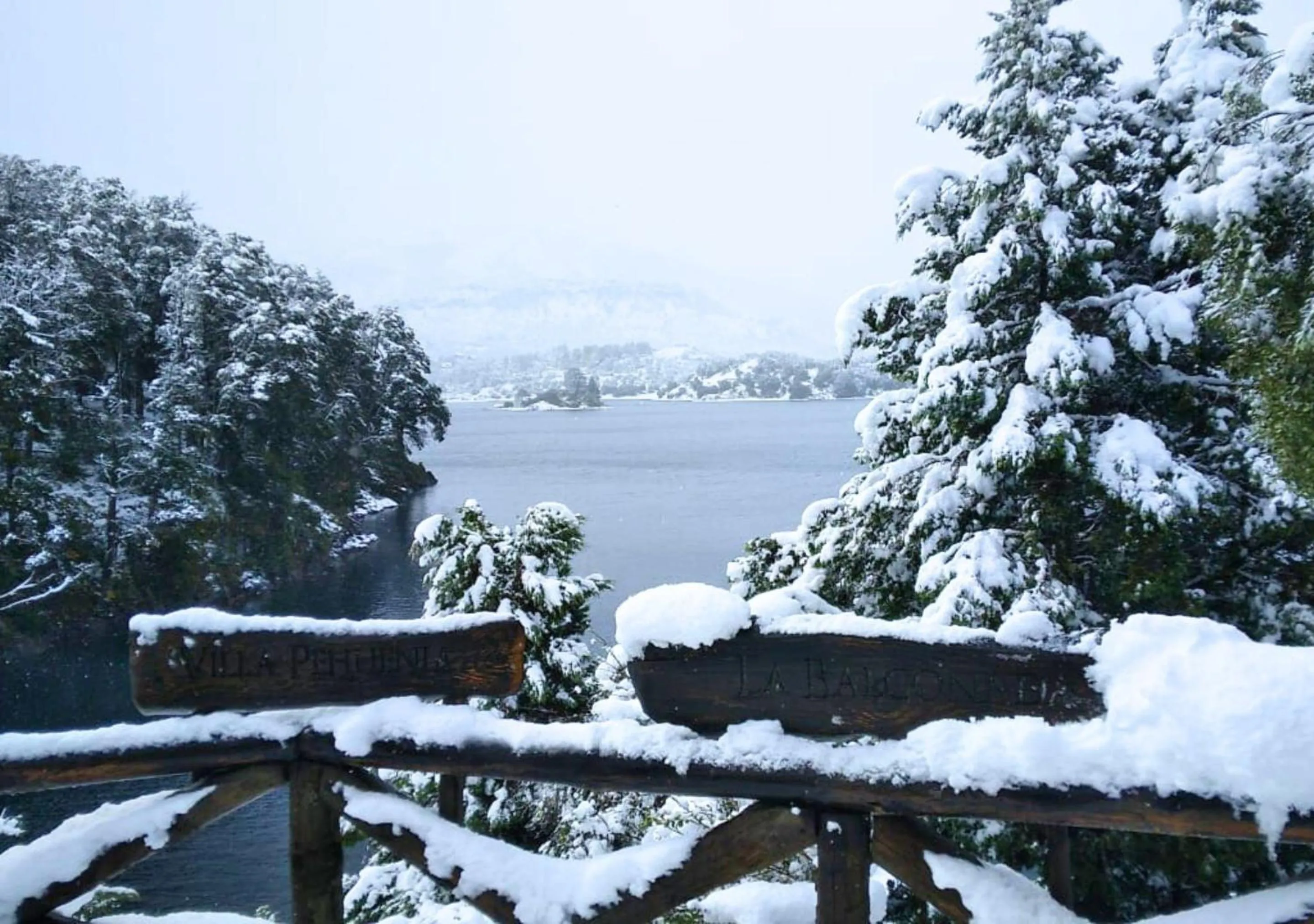 Lake view in La Balconada by DOT Boutique