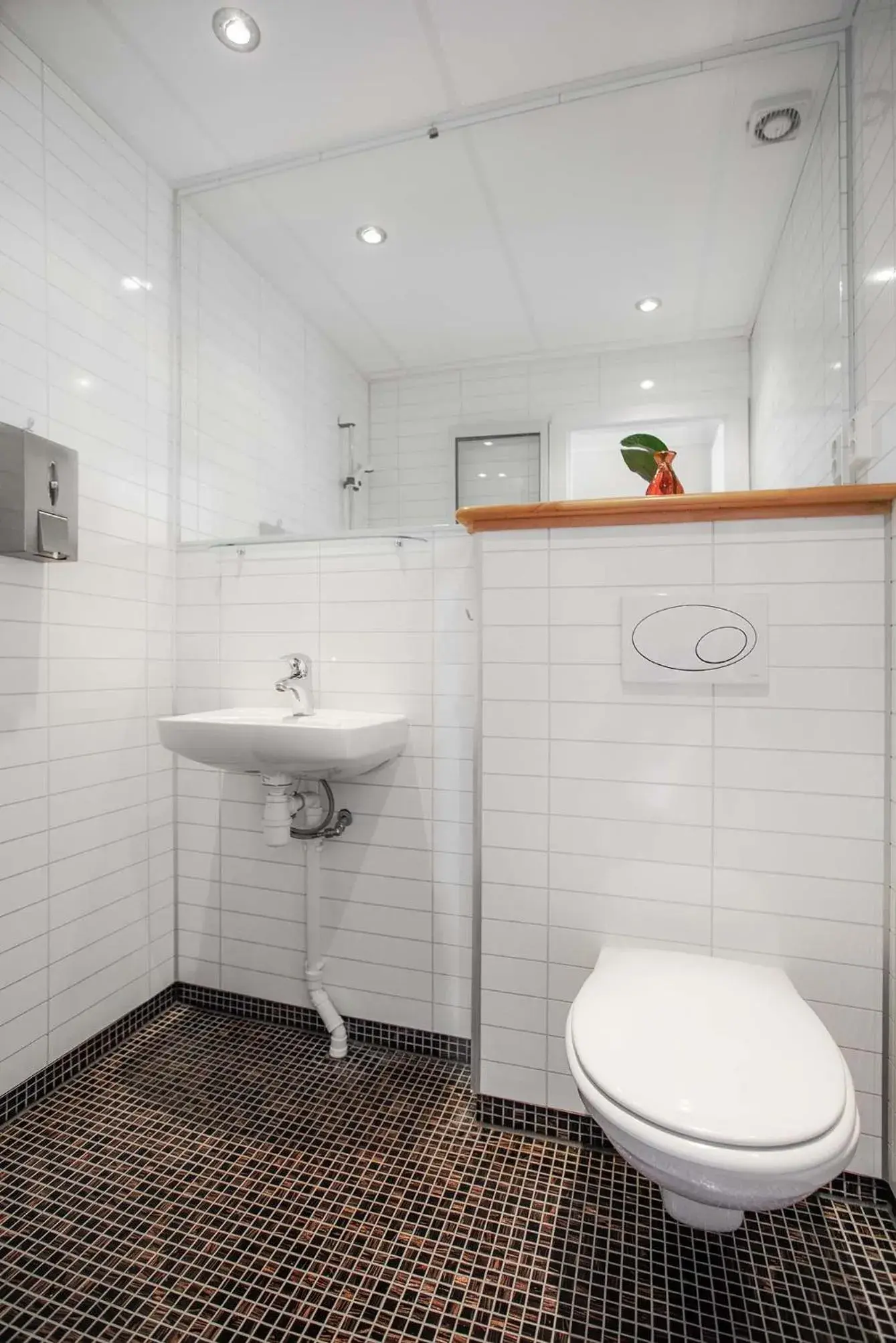 Standard Double Room - single occupancy in Slobrua Gjestegård Standard Double Room - single occupancy in Slobrua Gjestegård