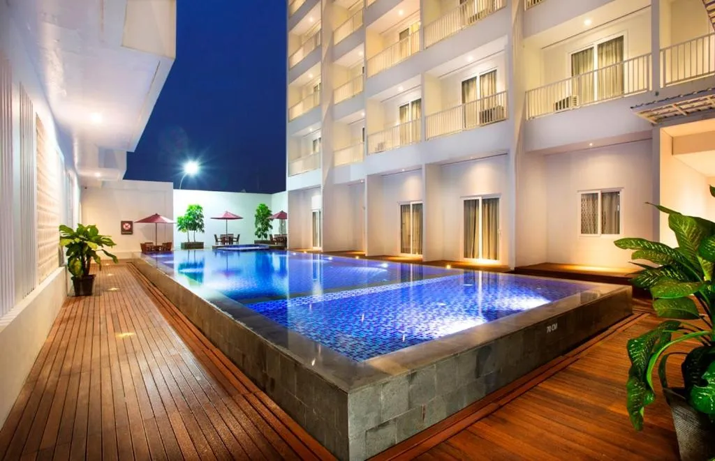 Horison Ultima Timika