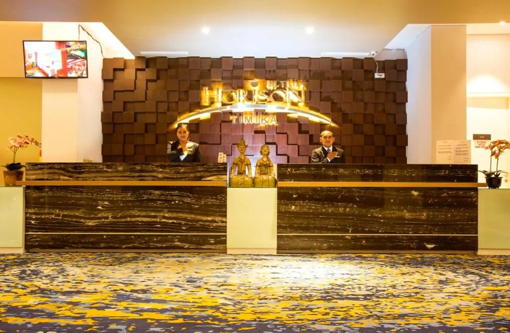 Horison Ultima Timika