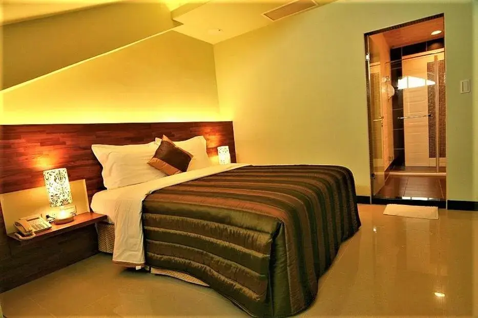 Double Room with Balcony in Tranquil Sea Hotel Double Room with Balcony in Tranquil Sea Hotel