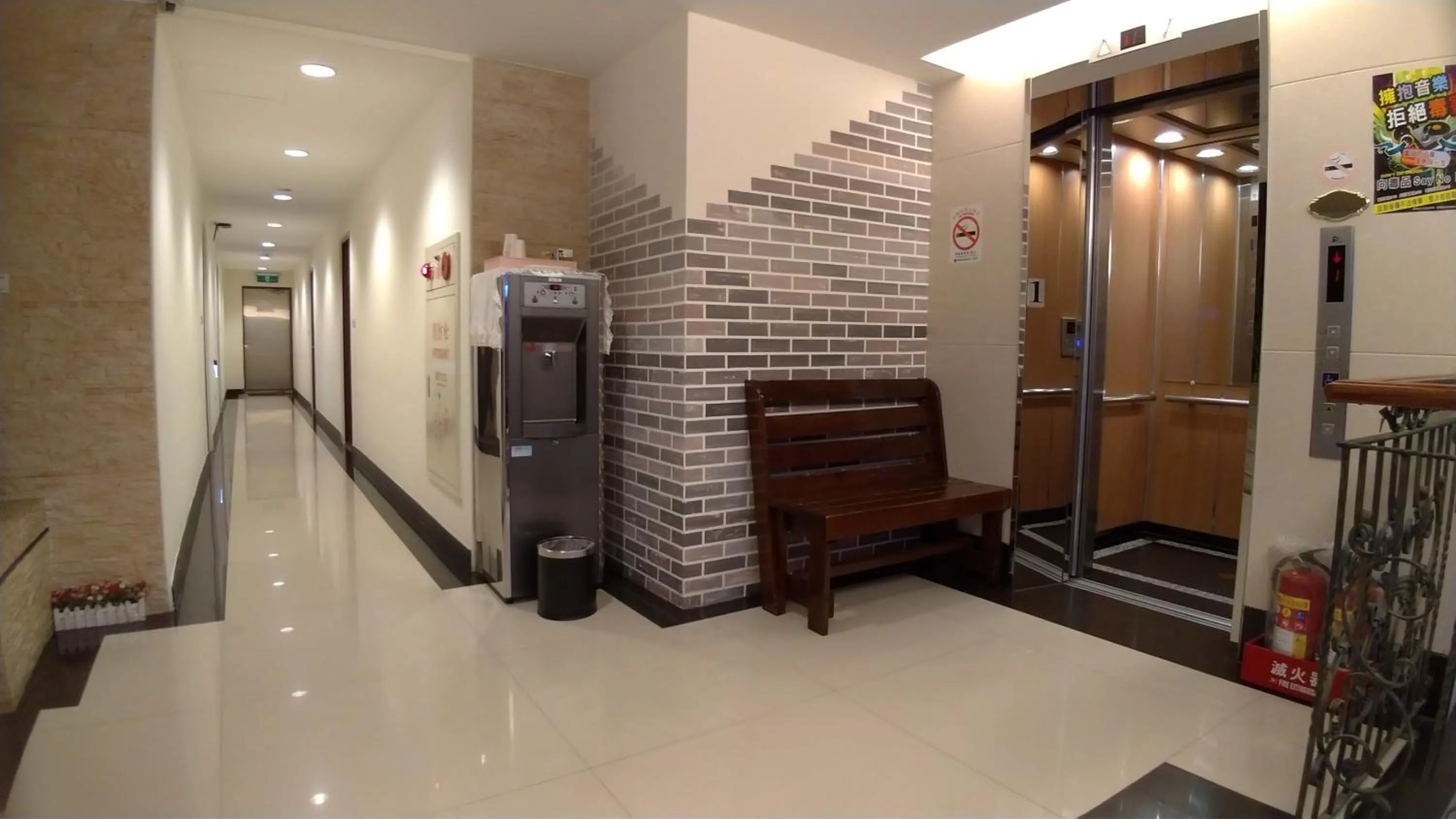 elevator in Tranquil Sea Hotel