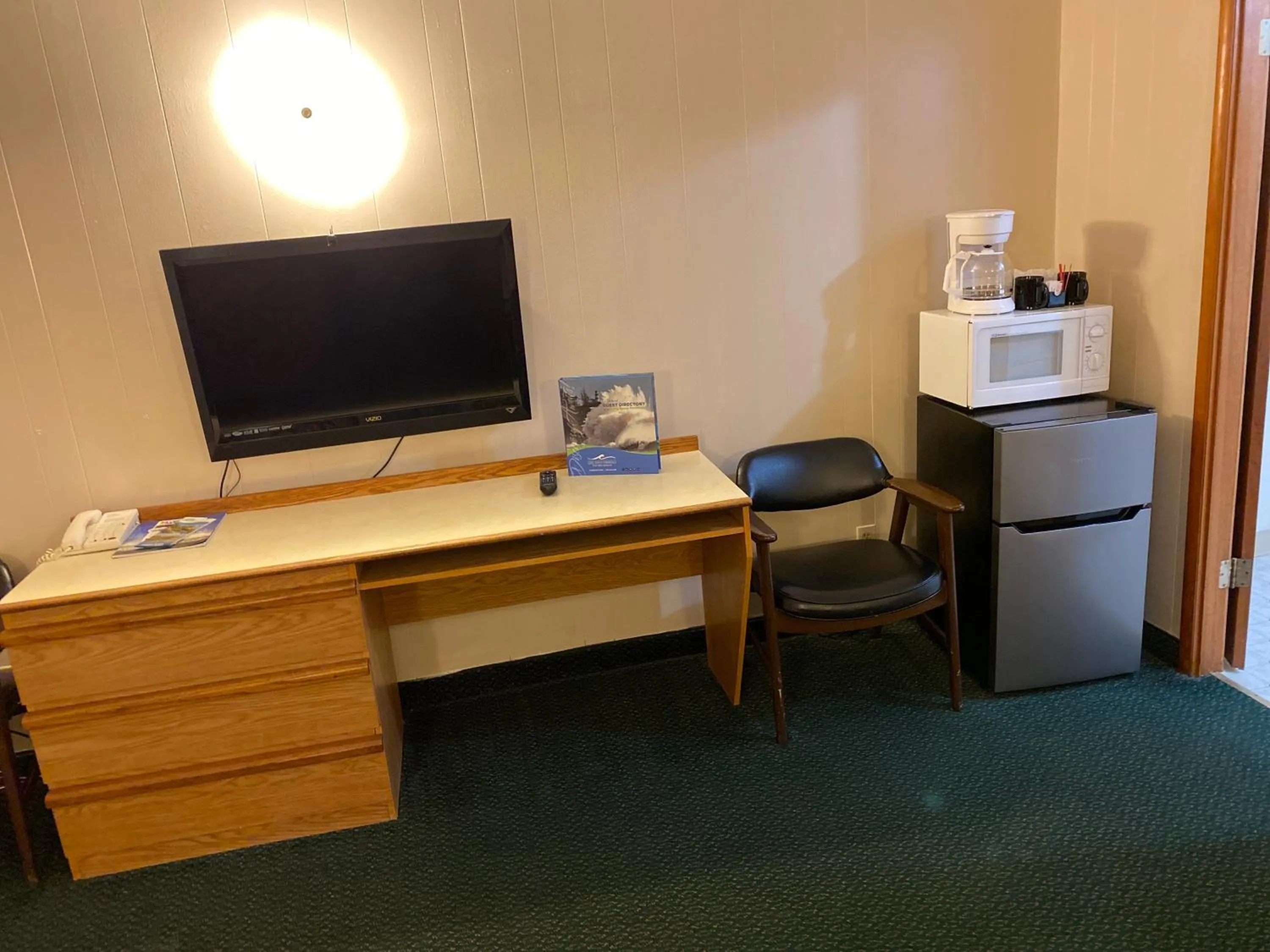 TV and multimedia in Heidi's Inn