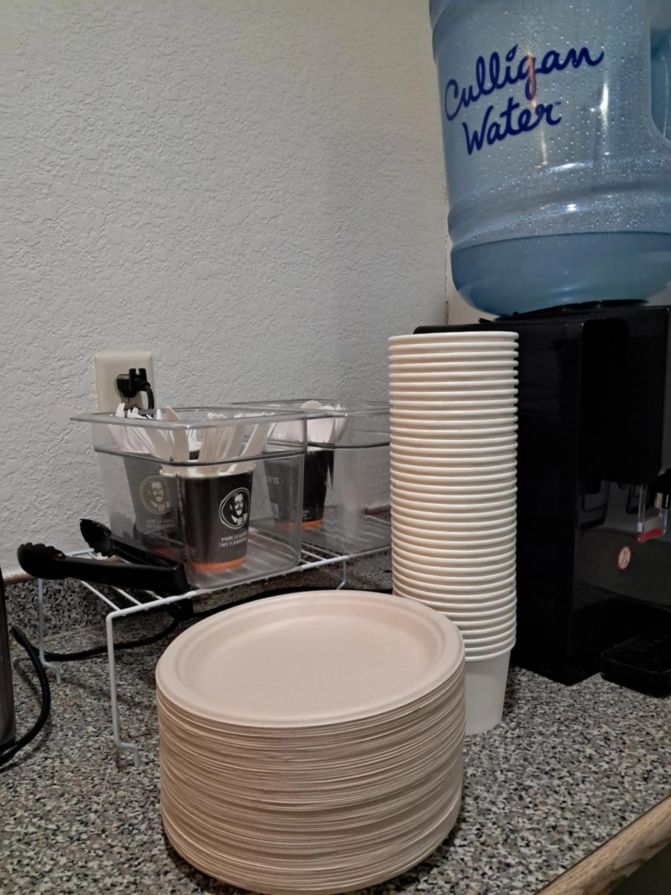 Breakfast in Motel 6-Regina, SK