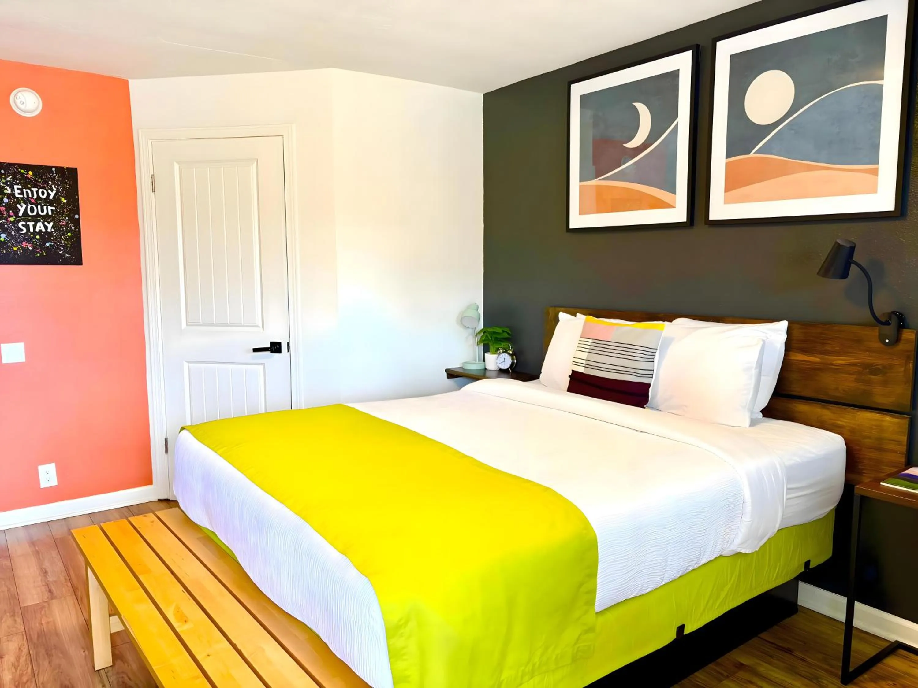 Bedroom, Bed in City Center Motel