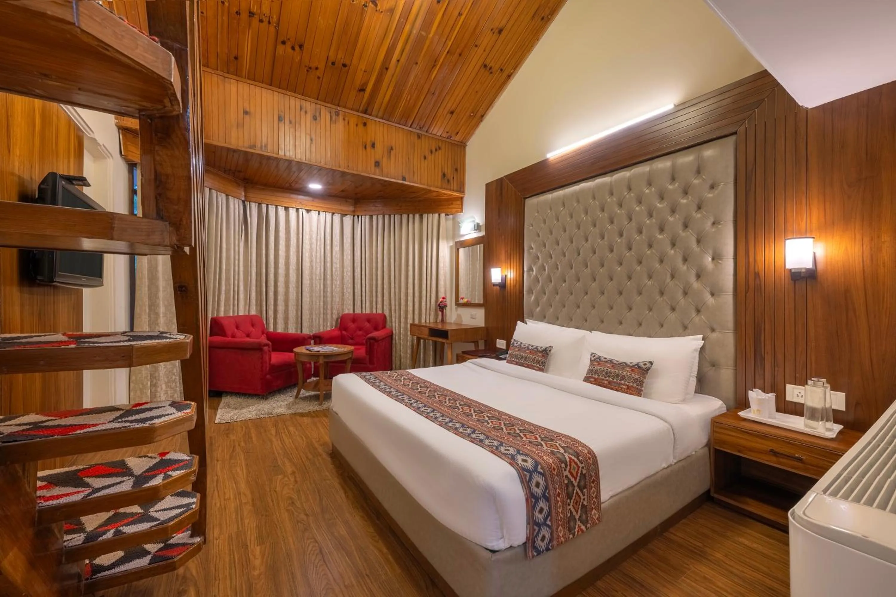 Guests, Bed in Snow Valley Resorts & Spa Manali