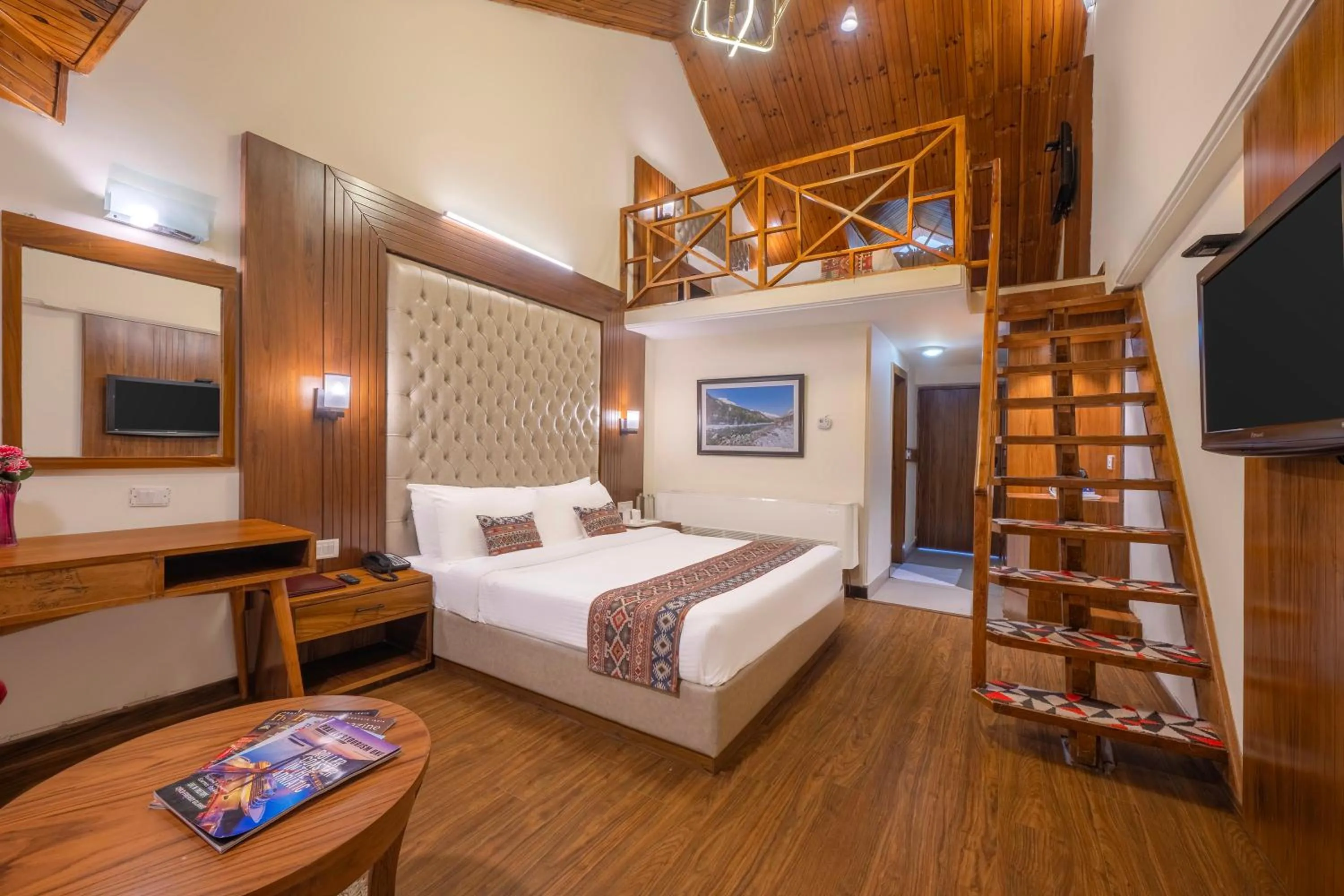 Guests, Bed in Snow Valley Resorts & Spa Manali