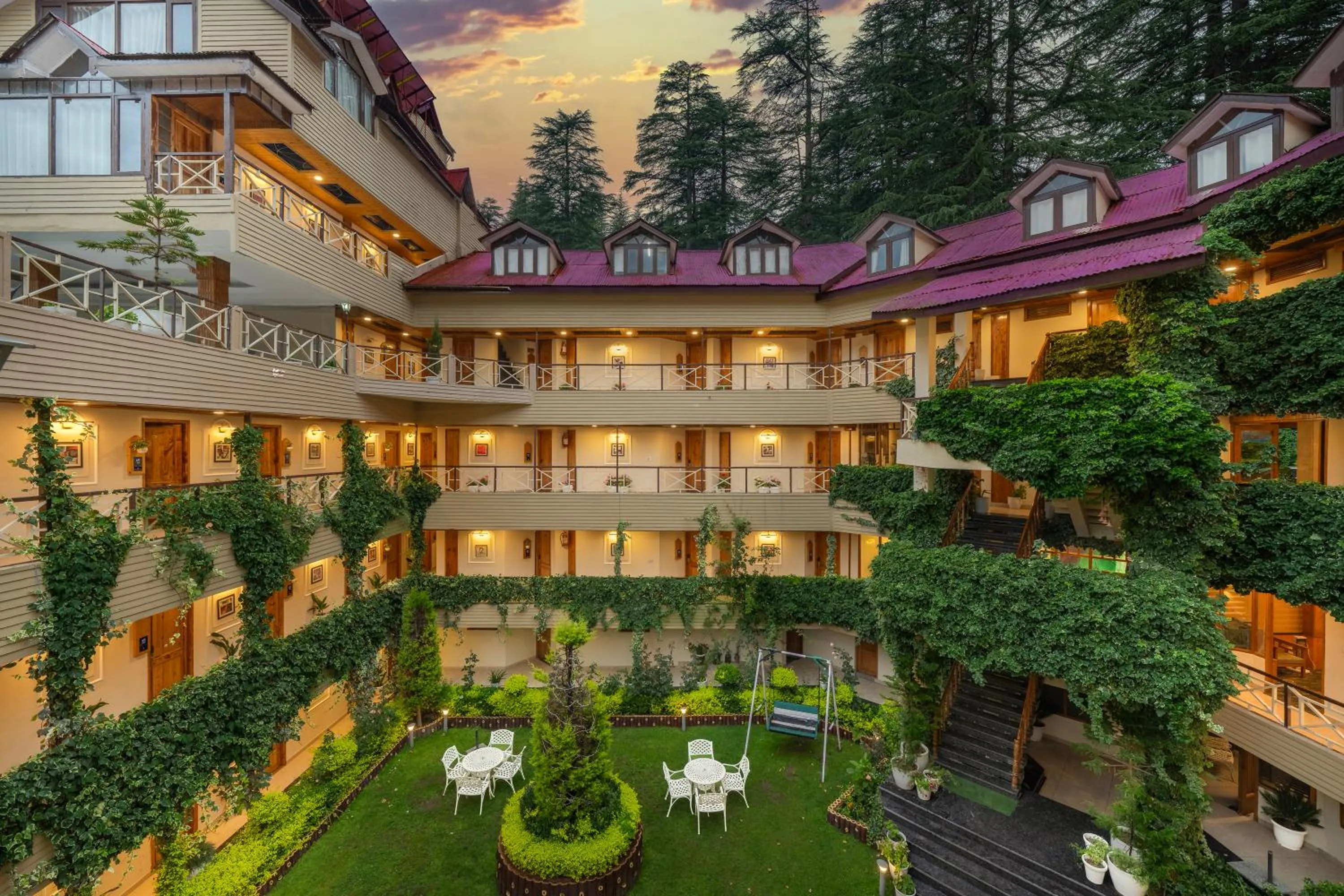 Inner courtyard view in Snow Valley Resorts & Spa Manali