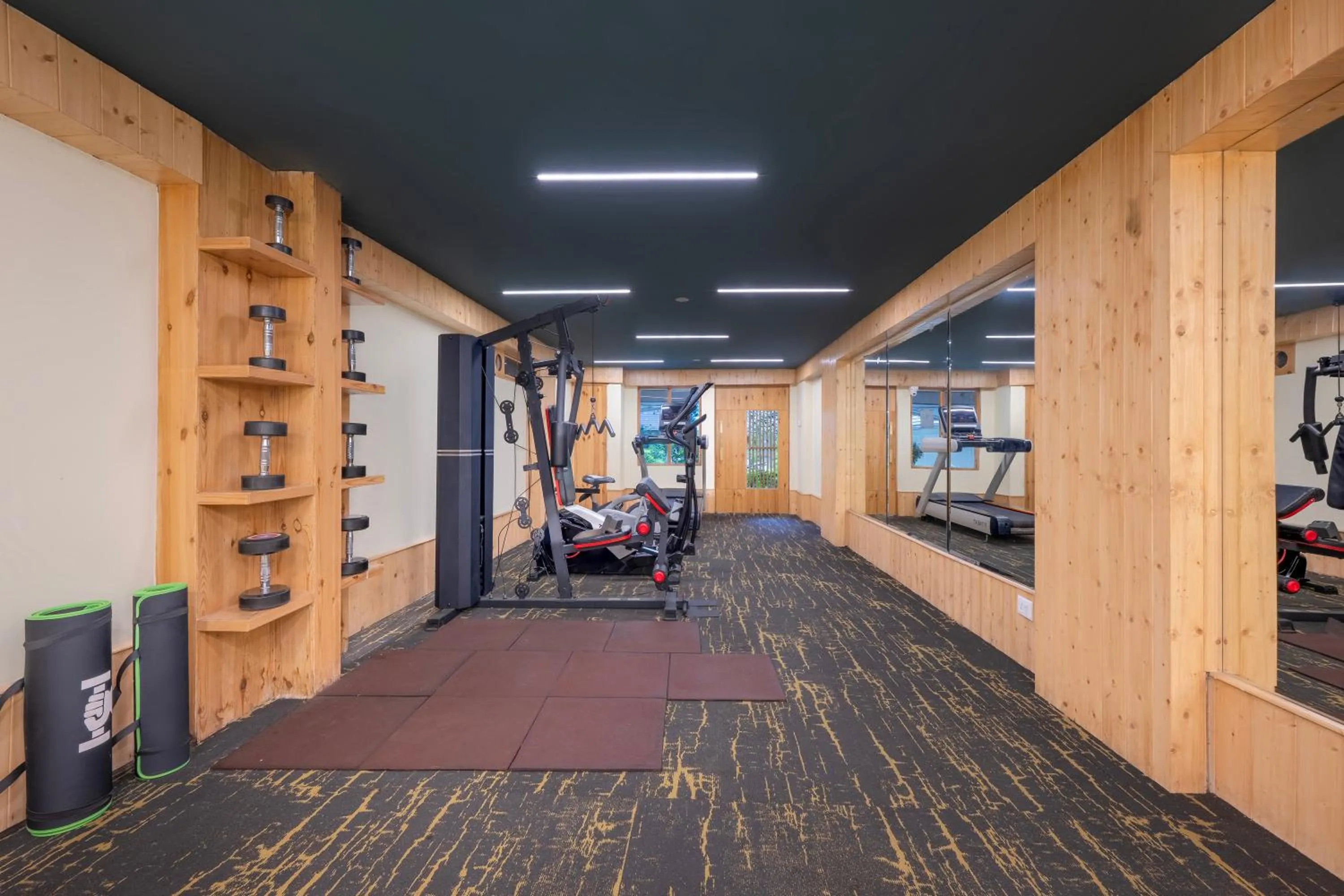 Snow Valley Resorts & Spa Manali