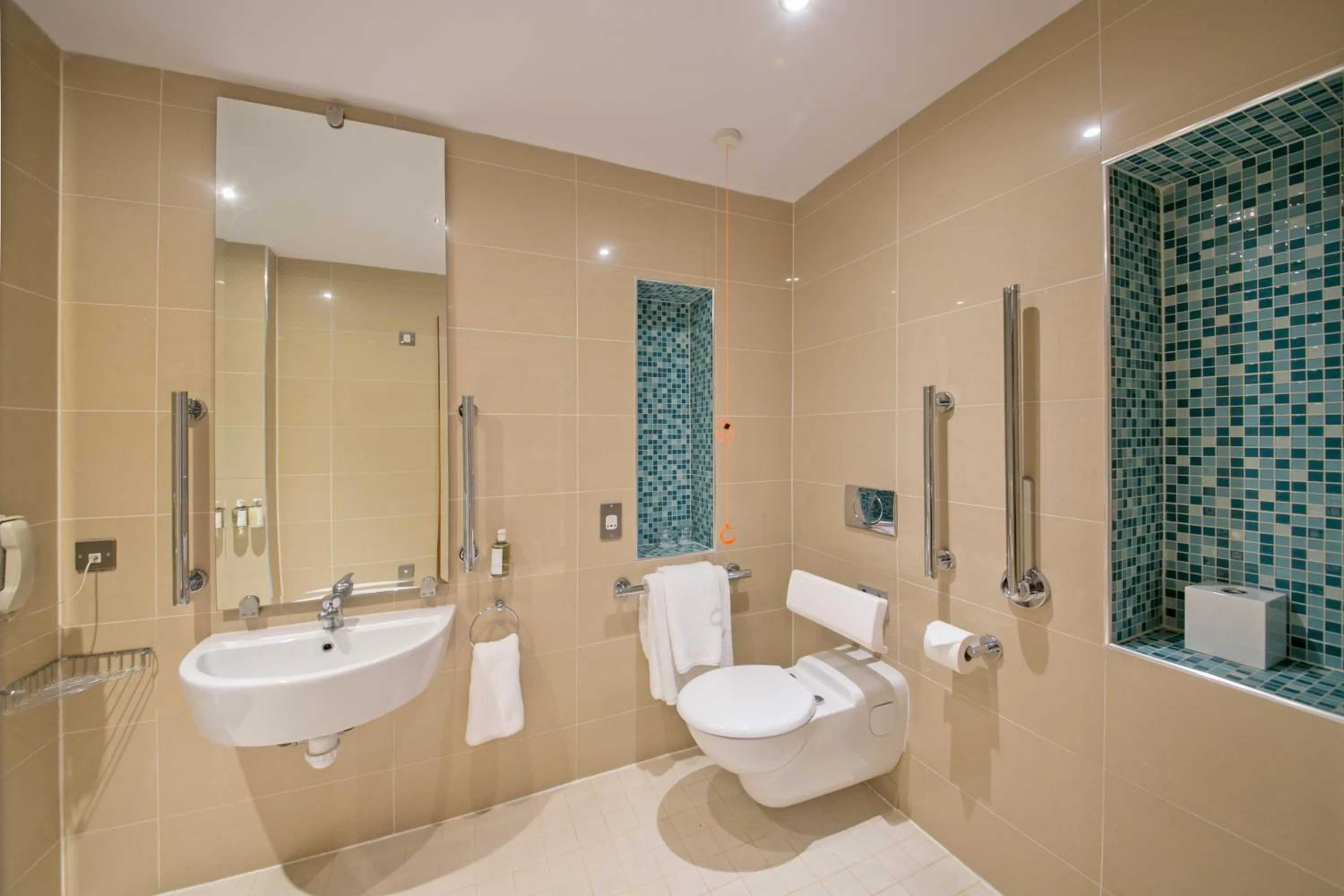 Bathroom in Portmarnock Resort & Jameson Golf Links