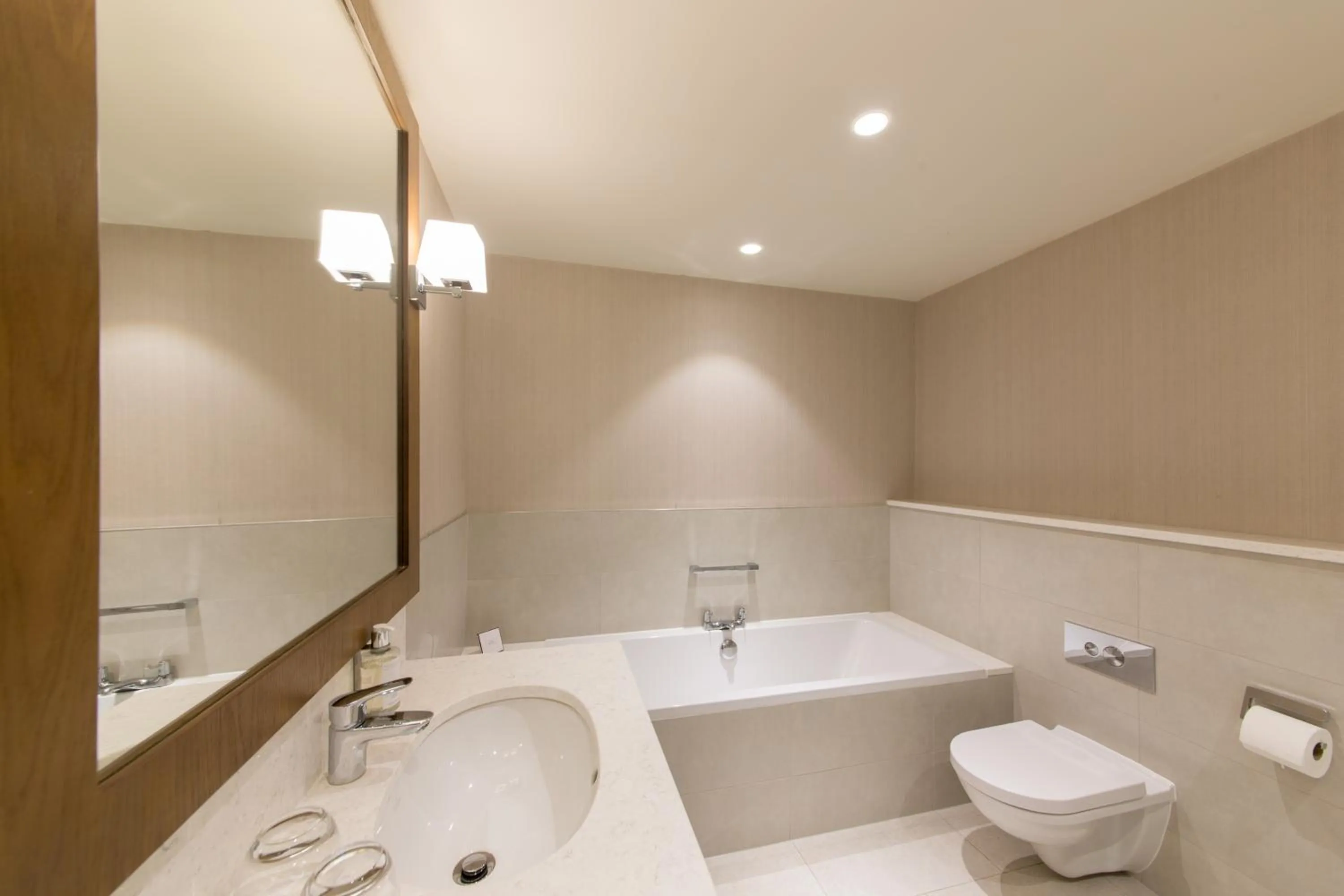 Bathroom in Portmarnock Resort & Jameson Golf Links