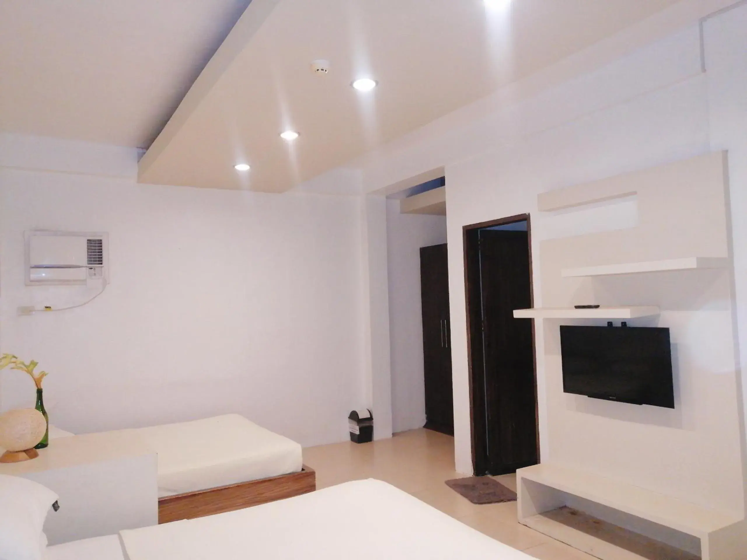 Bed in Seabird International Resort Bed in Seabird International Resort