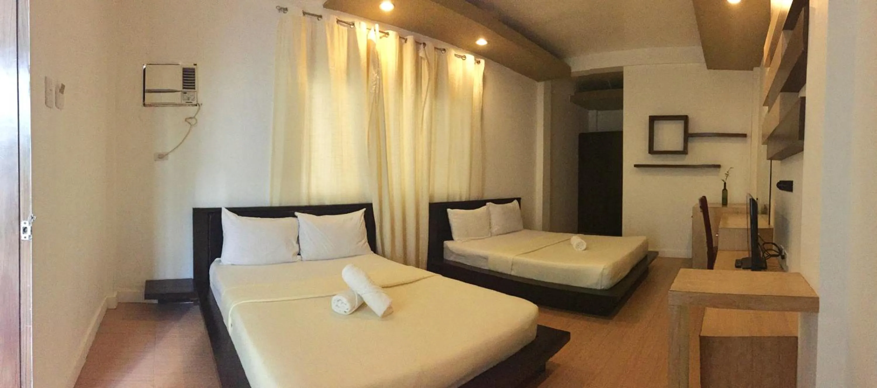 Bed in Seabird International Resort