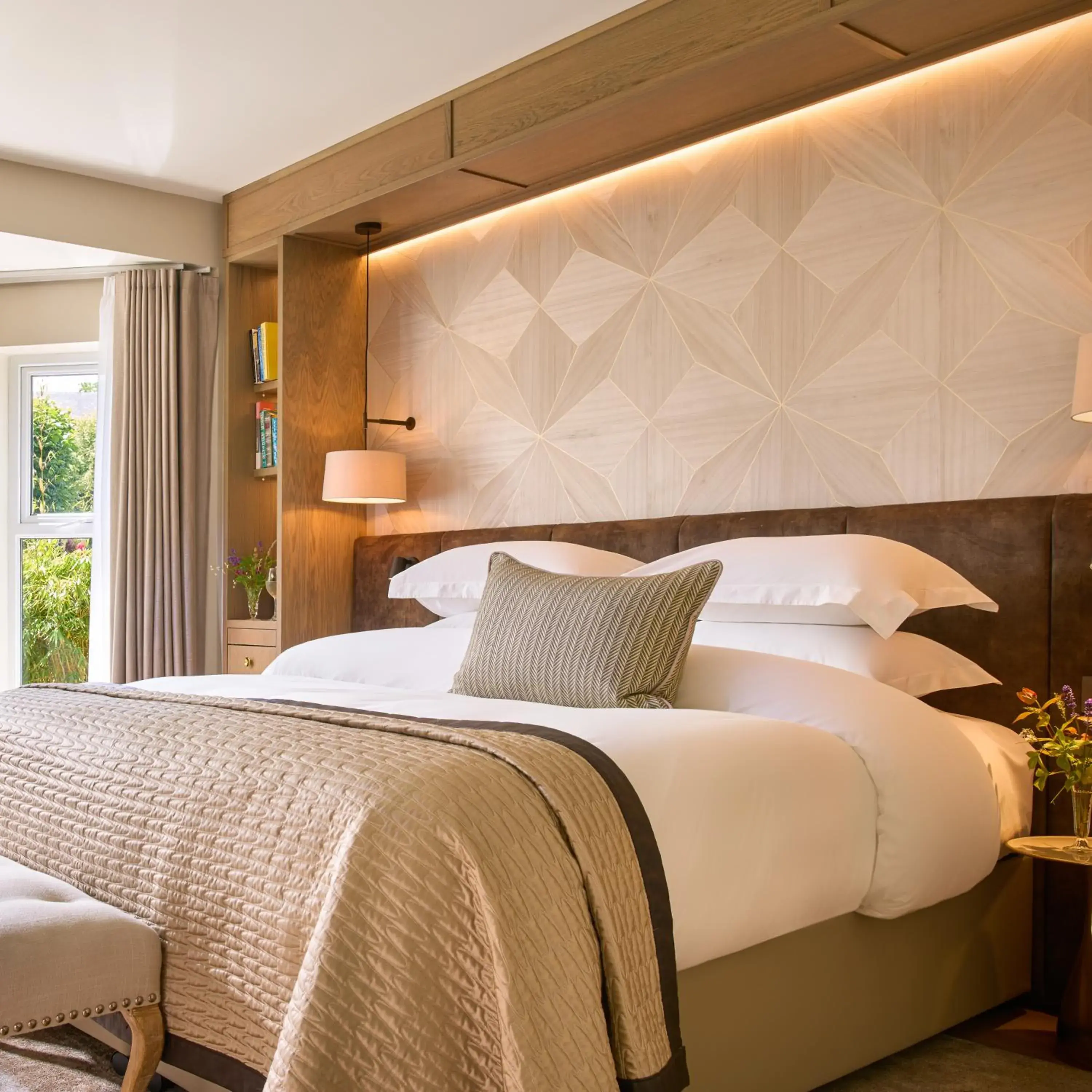 Luxury King Room in Brook Lane Hotel Luxury King Room in Brook Lane Hotel