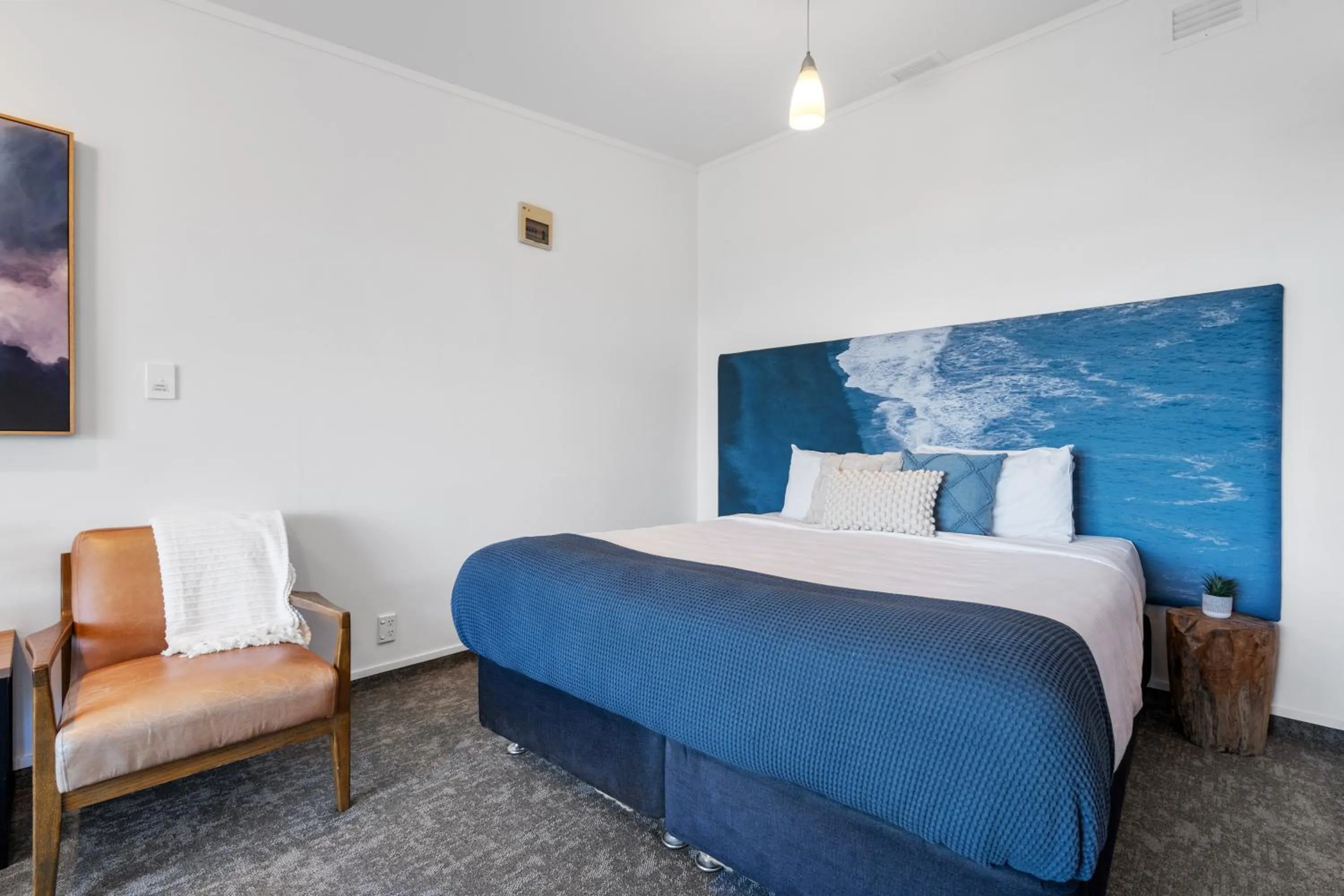 Bed in Tasman Holiday Parks - Waihi Beach