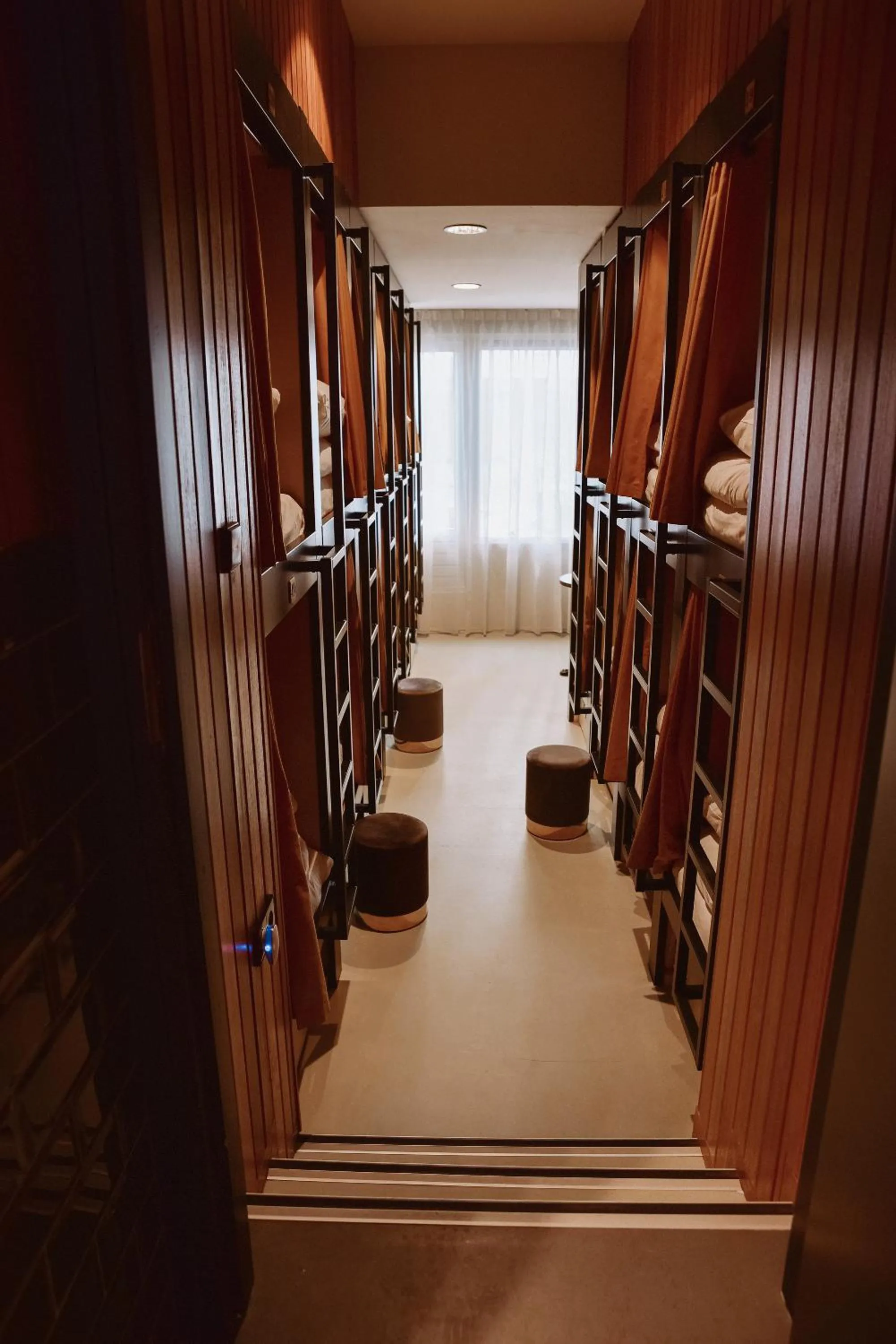 bunk bed in Durty Nelly's Inn