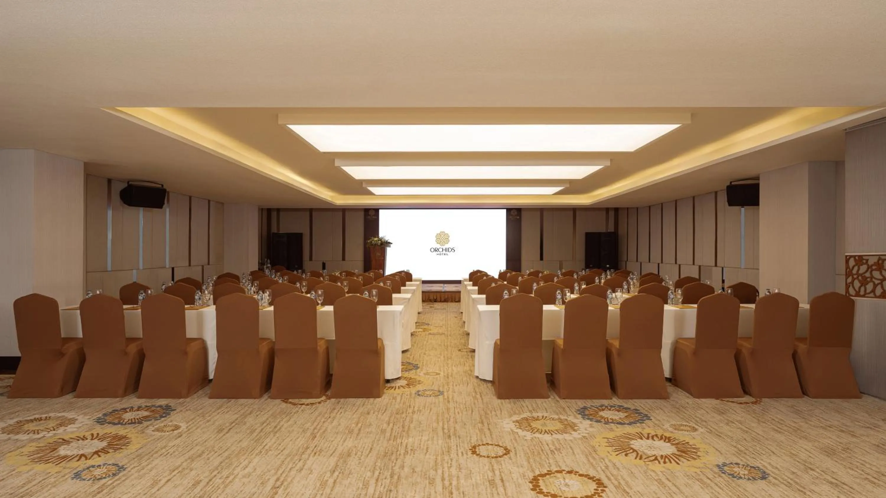 Meeting/conference room in Orchids Saigon Hotel