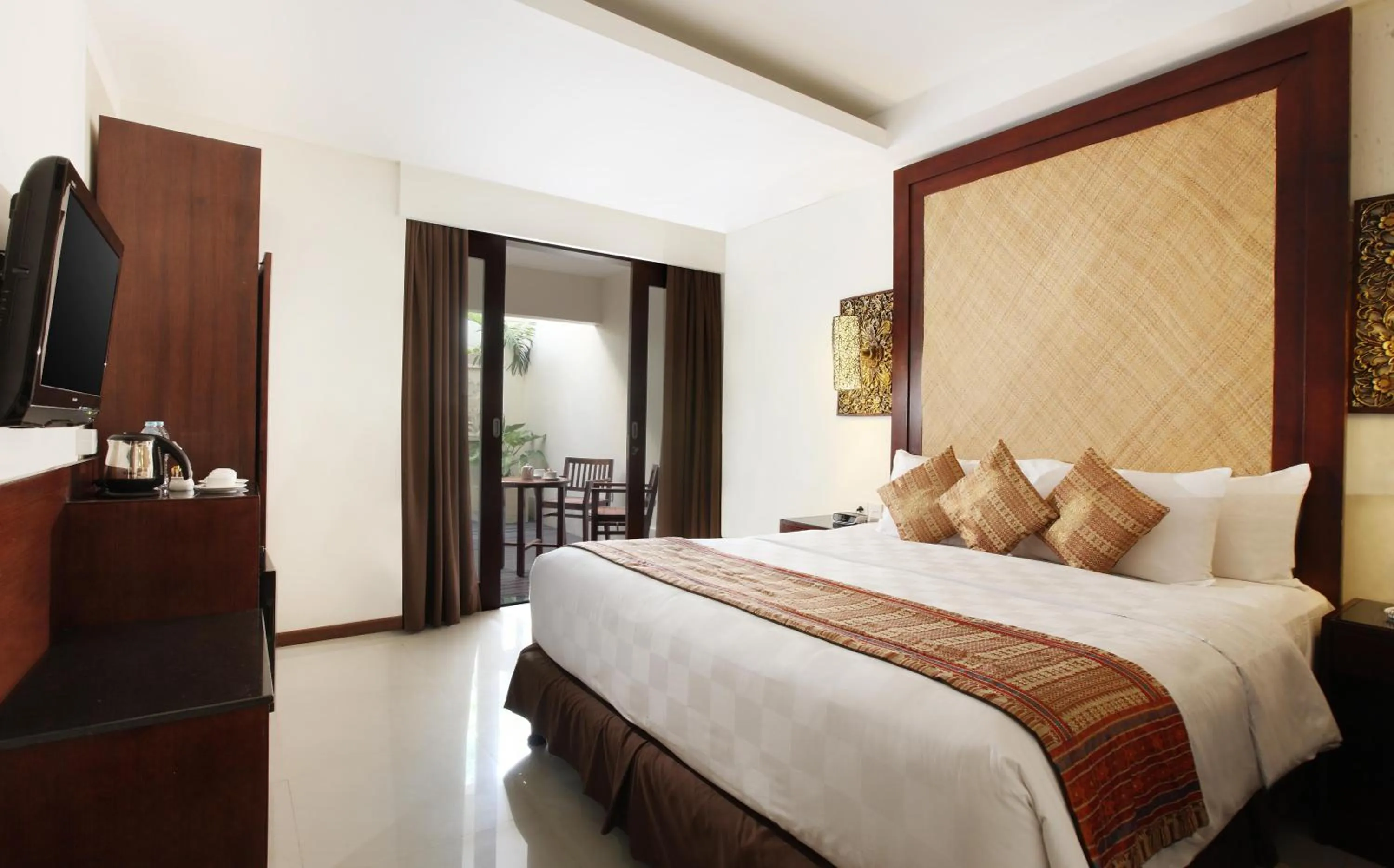 Bedroom, Bed in Best Western Kuta Villa