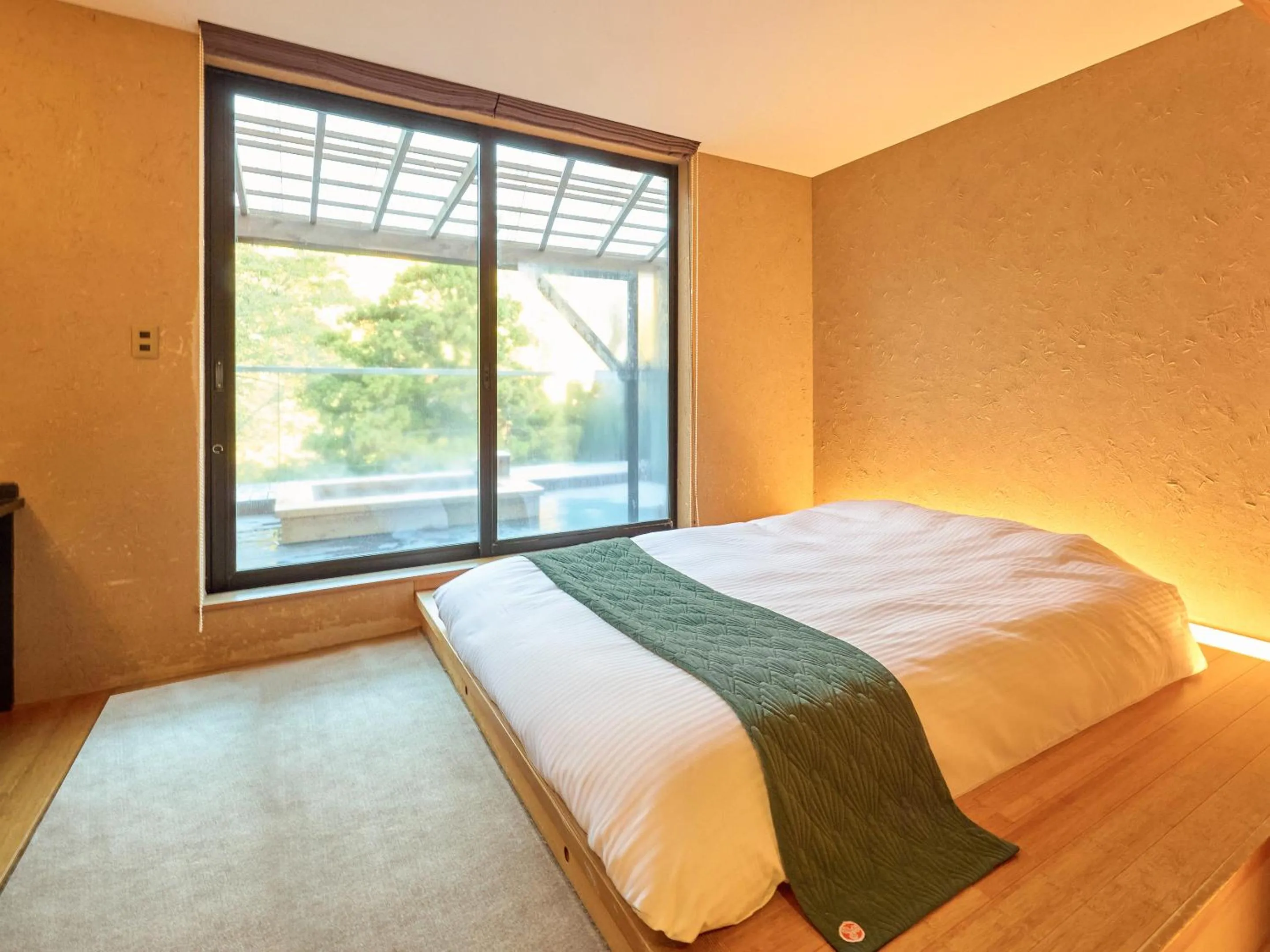 Photo of the whole room, Bed in Seikansou