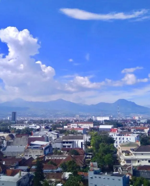 Grand Asia Afrika Apartment Bellevue Bandung