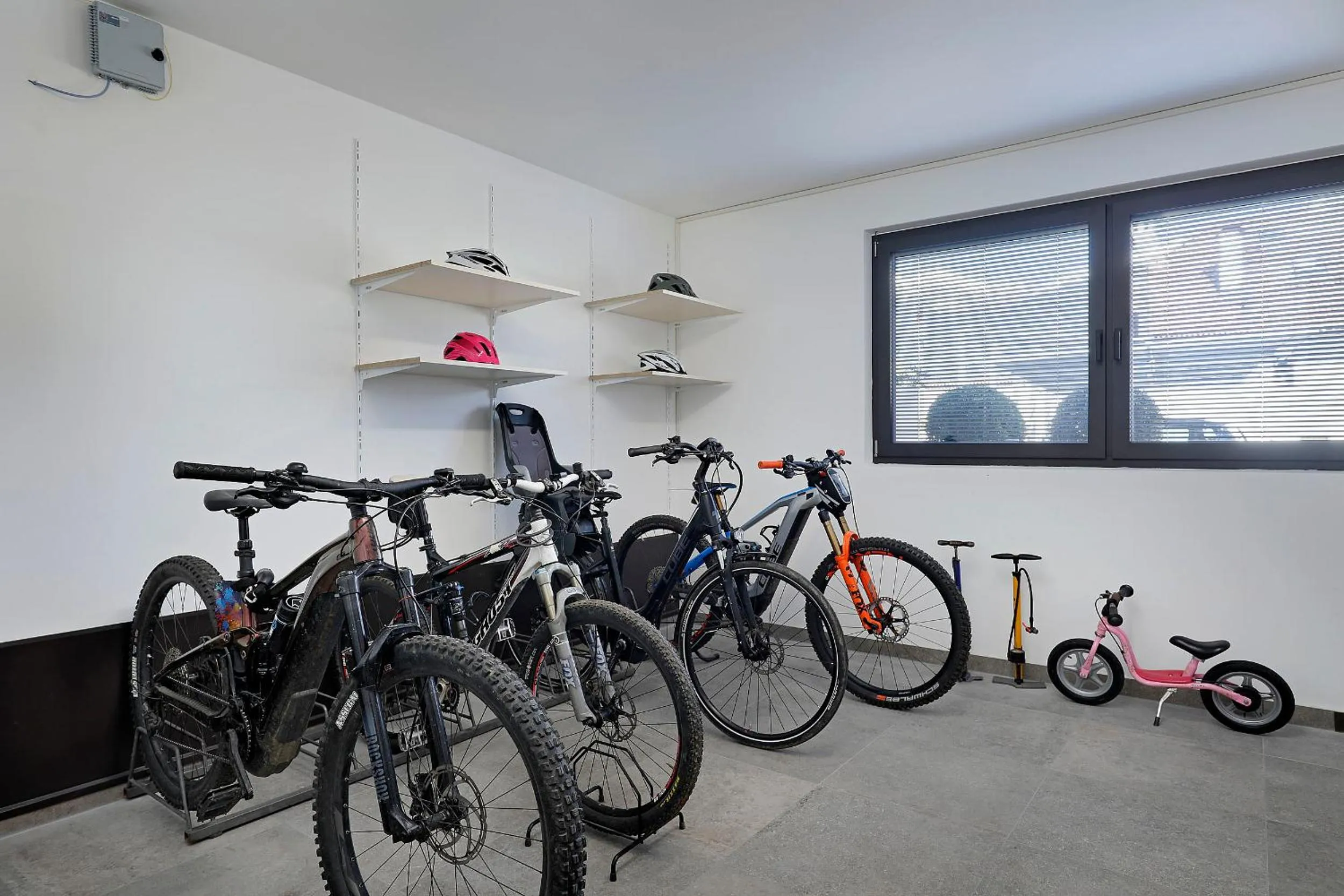 Cycling in Appartement-Hotel Beatenhof